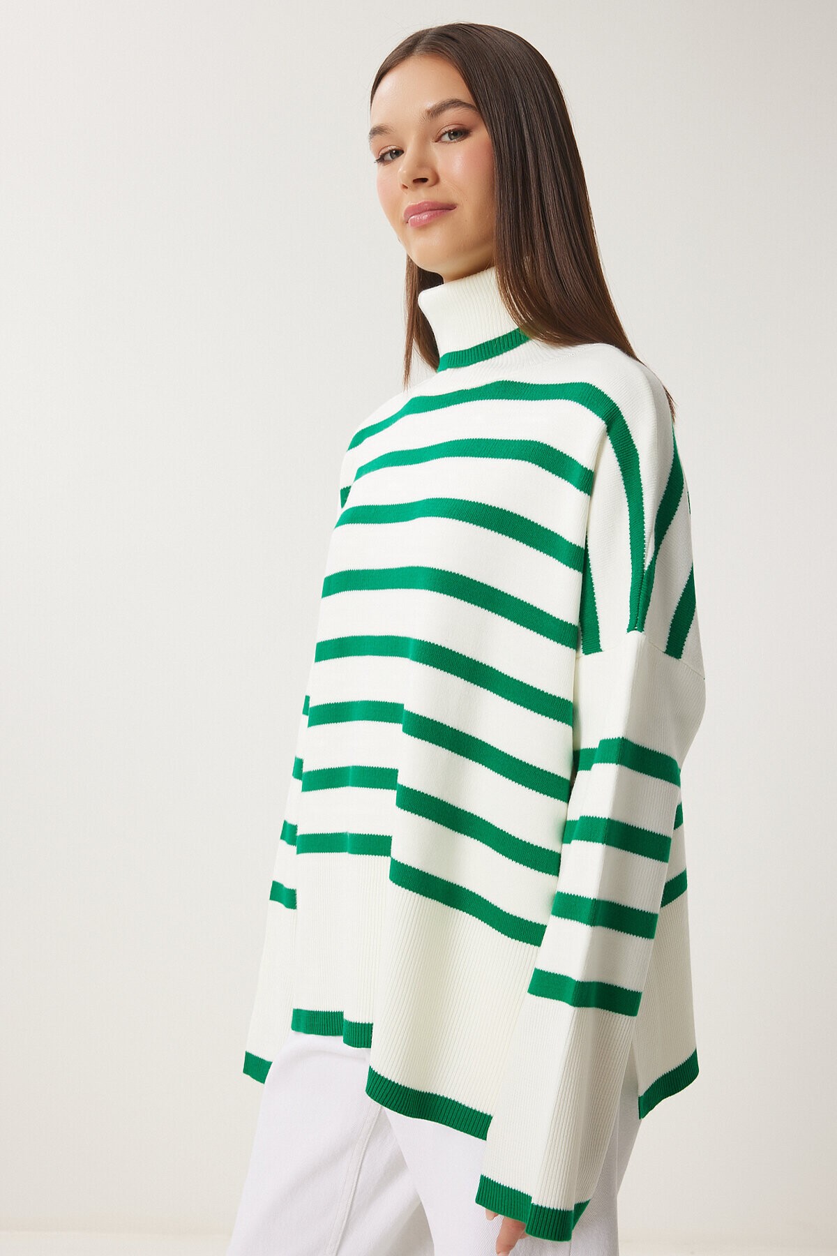 Balıkçı Yaka Oversize Çizgili Triko Kazak YEŞİL KEMİK LBV0021