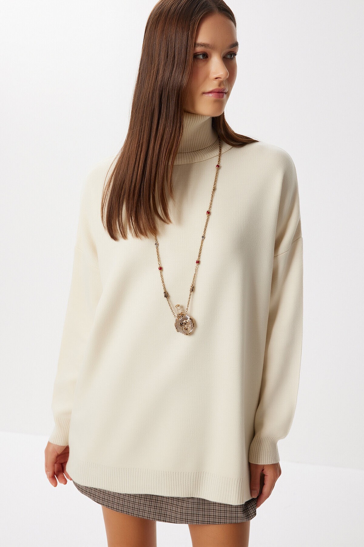 Balıkçı Yaka Oversize Triko Kazak KREM LBV0011