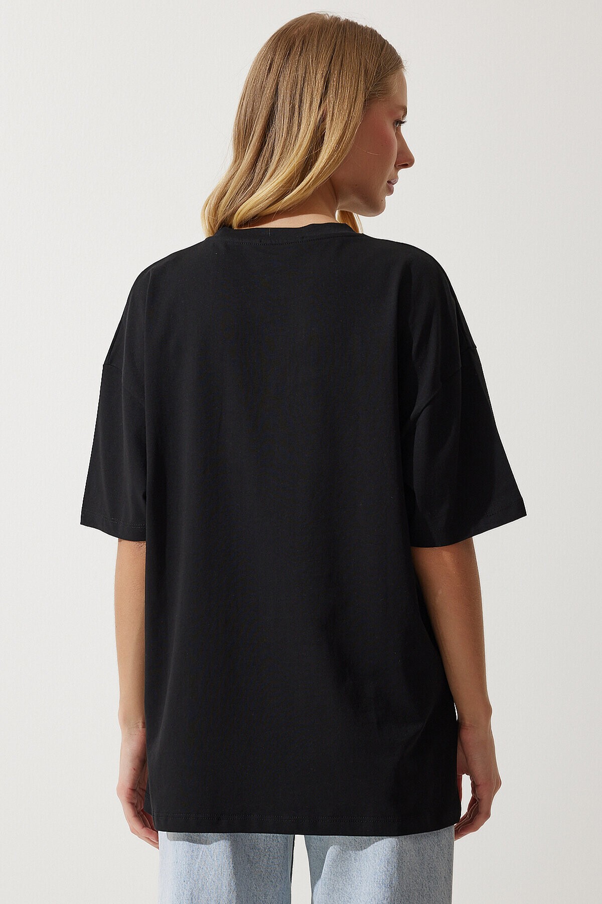 Bisiklet Yaka Kısa Kollu Basic Oversize Örme T-shirt SİYAH LBF0003