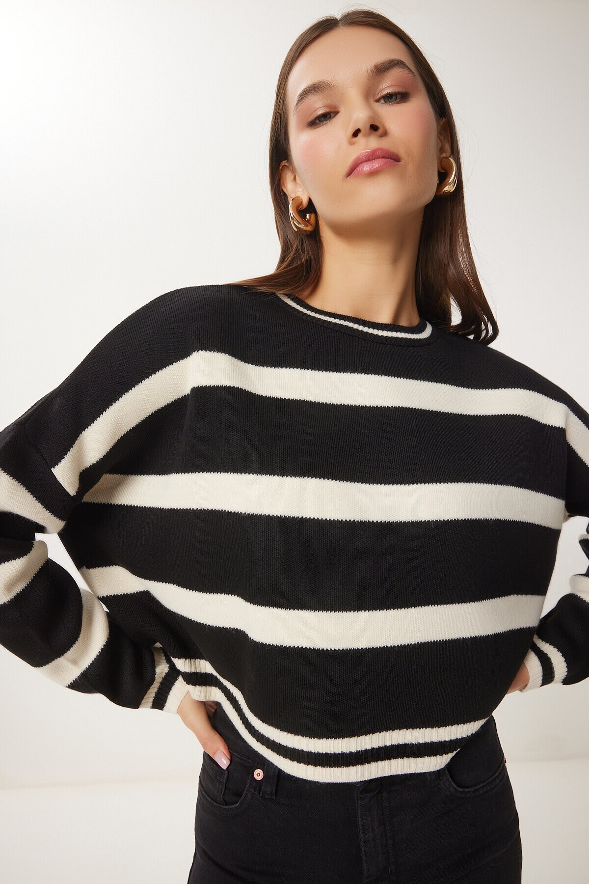 Çizgili Crop Triko Kazak SİYAH KREM LBV0038