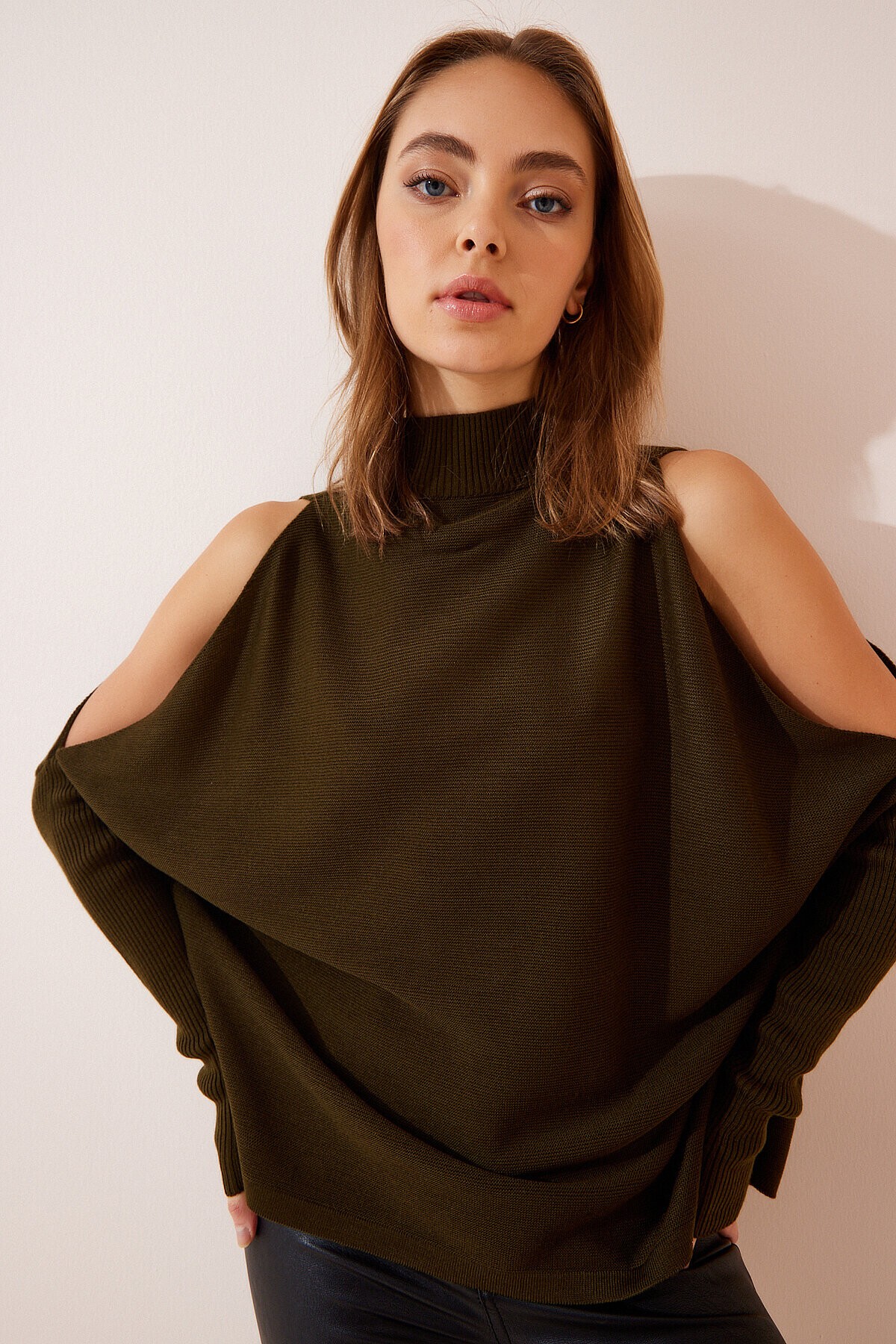Cut Out Detaylı Oversize Triko Kazak HAKİ LAS0003