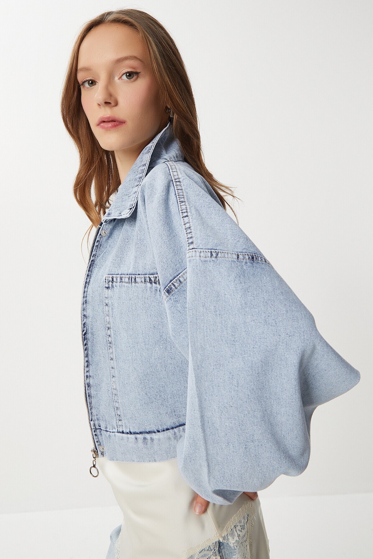 Geniş Cepli Fermuarlı Denim Ceket AÇIK MAVİ LAN0065