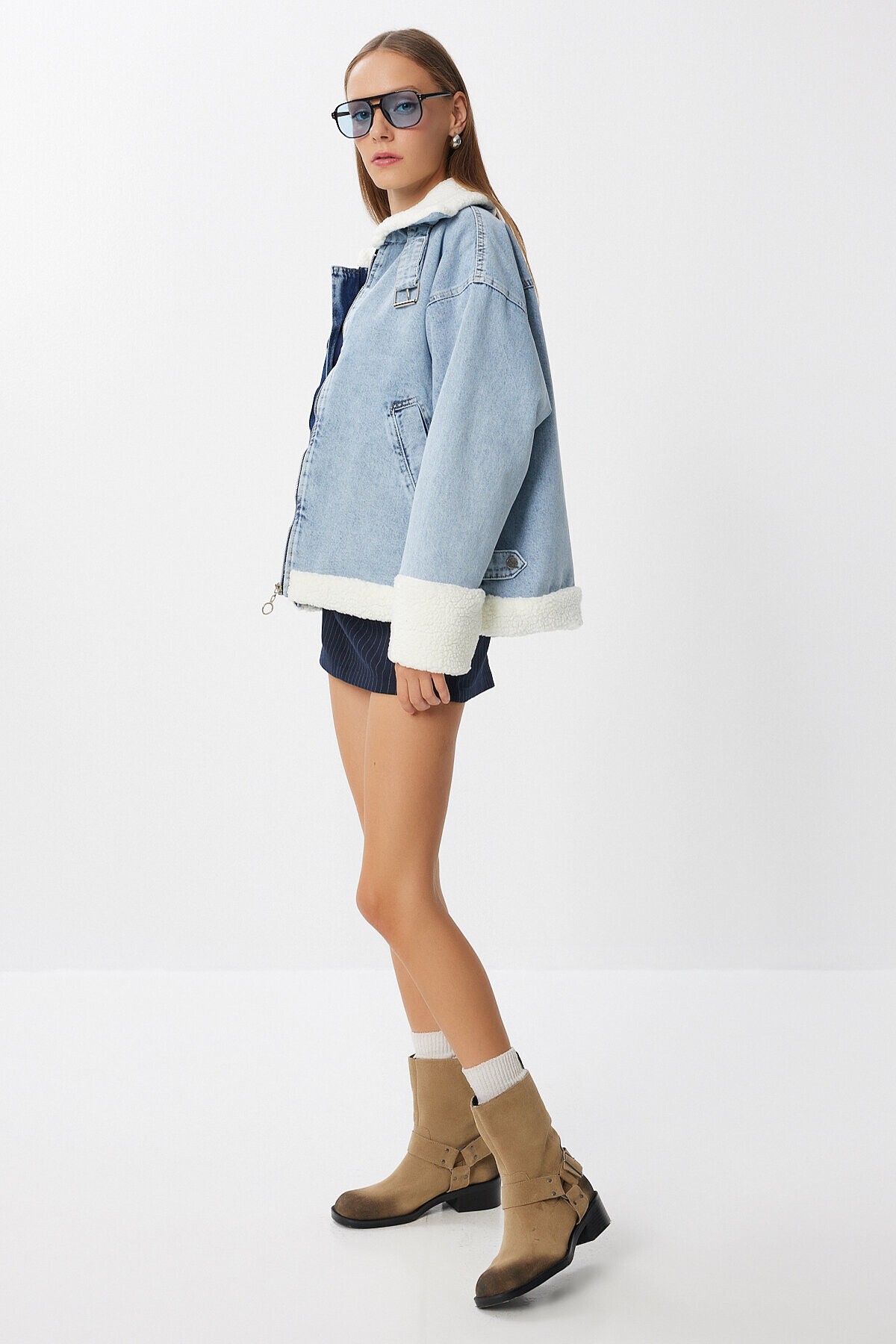Peluş Detaylı Oversize Denim Ceket AÇIK MAVİ LAN0055
