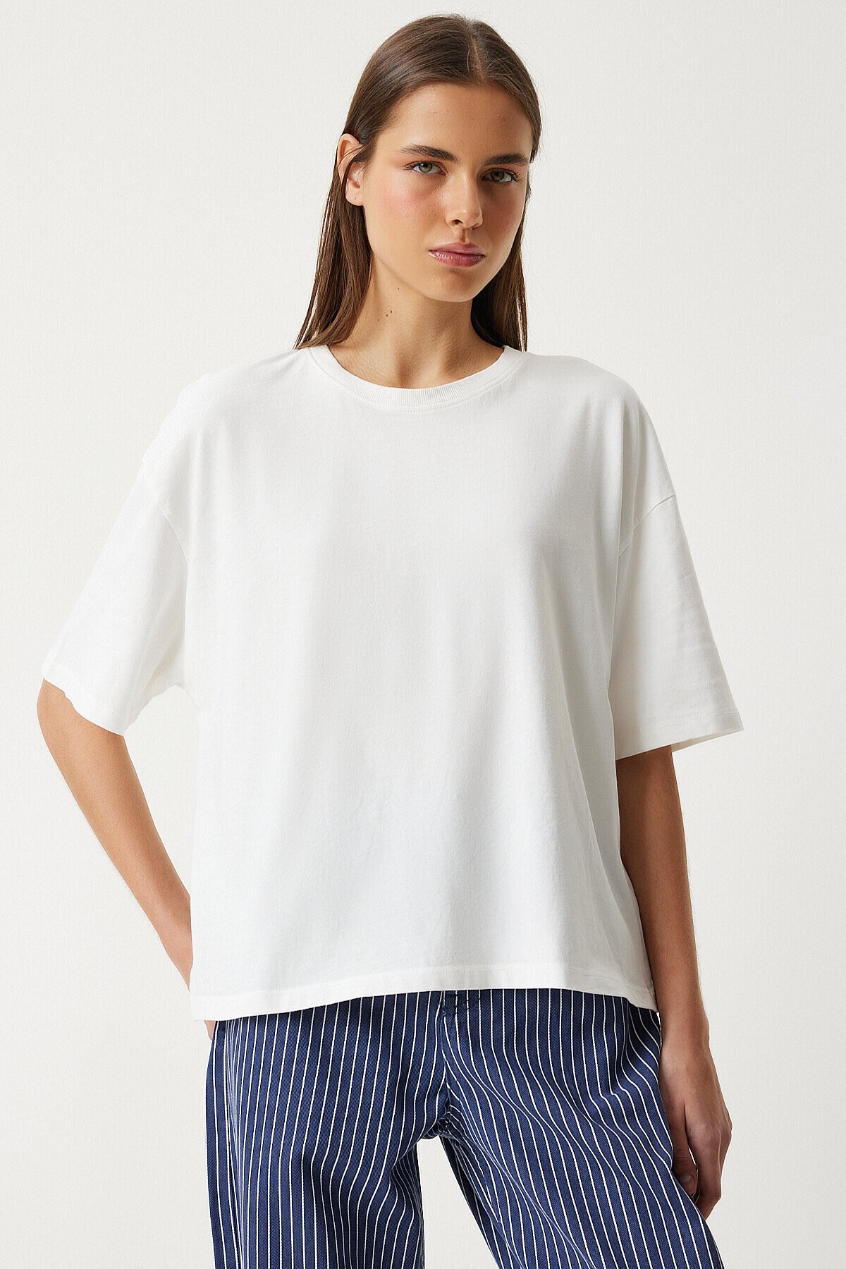 Premium Basic Oversize Örme T-shirt BEYAZ LAH0001
