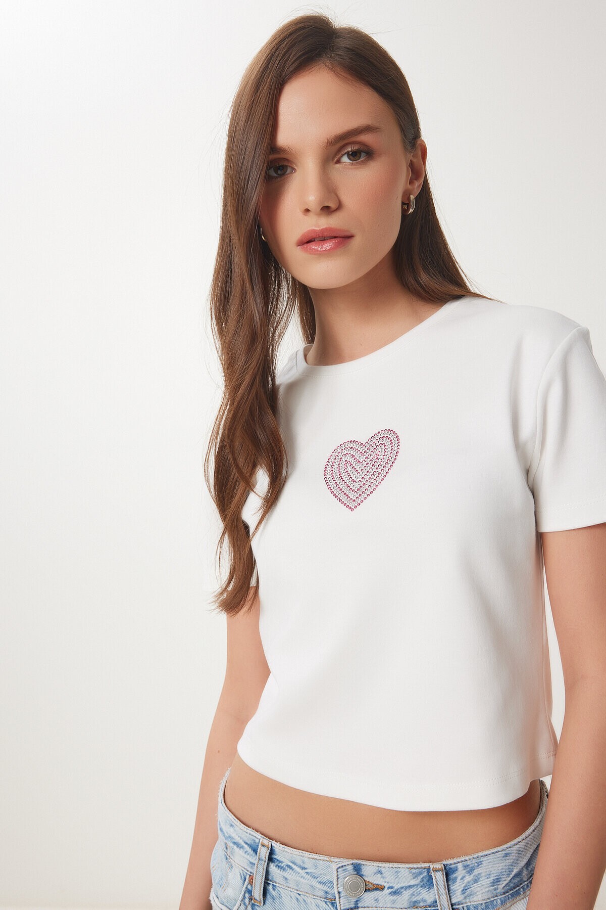 Taşlı Kalp Detaylı Crop Örme T-shirt EKRU LBV0058