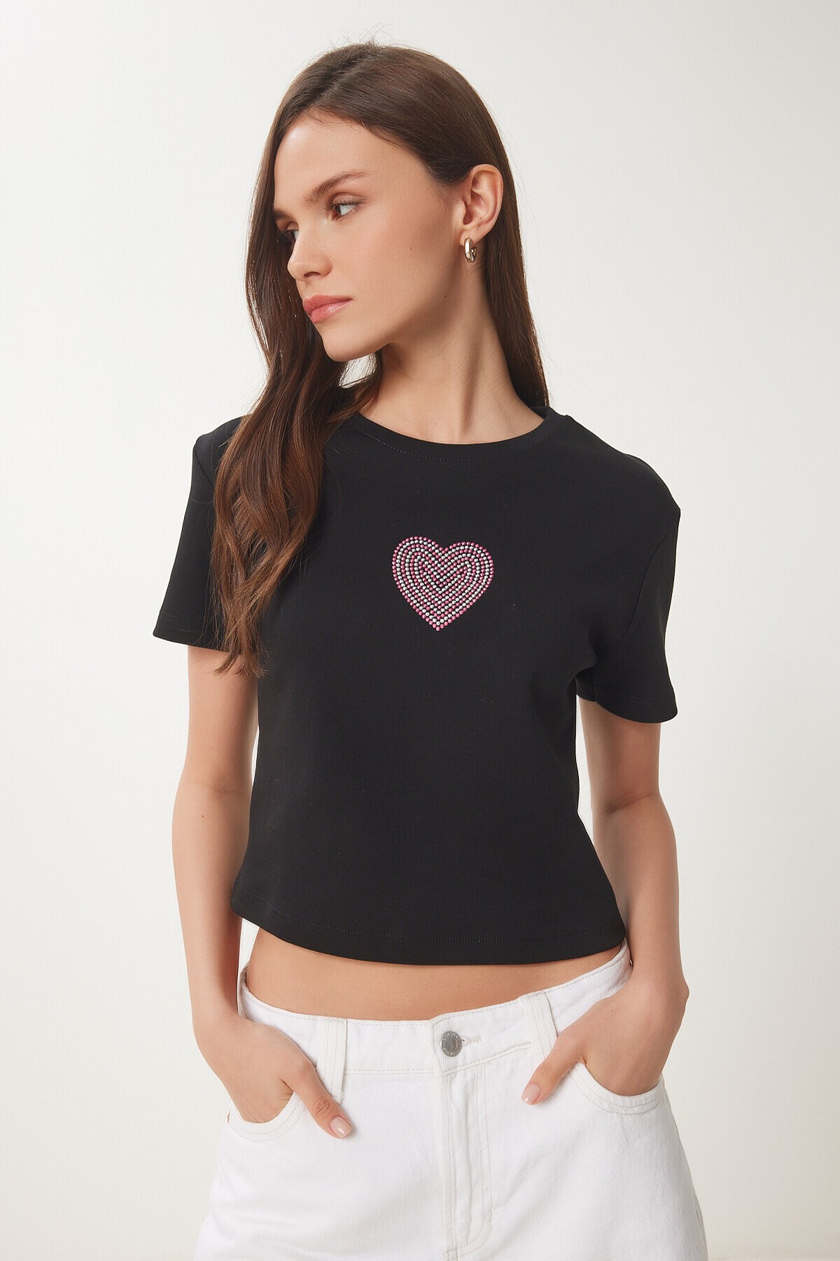 Taşlı Kalp Detaylı Crop Örme T-shirt SİYAH LBV0058