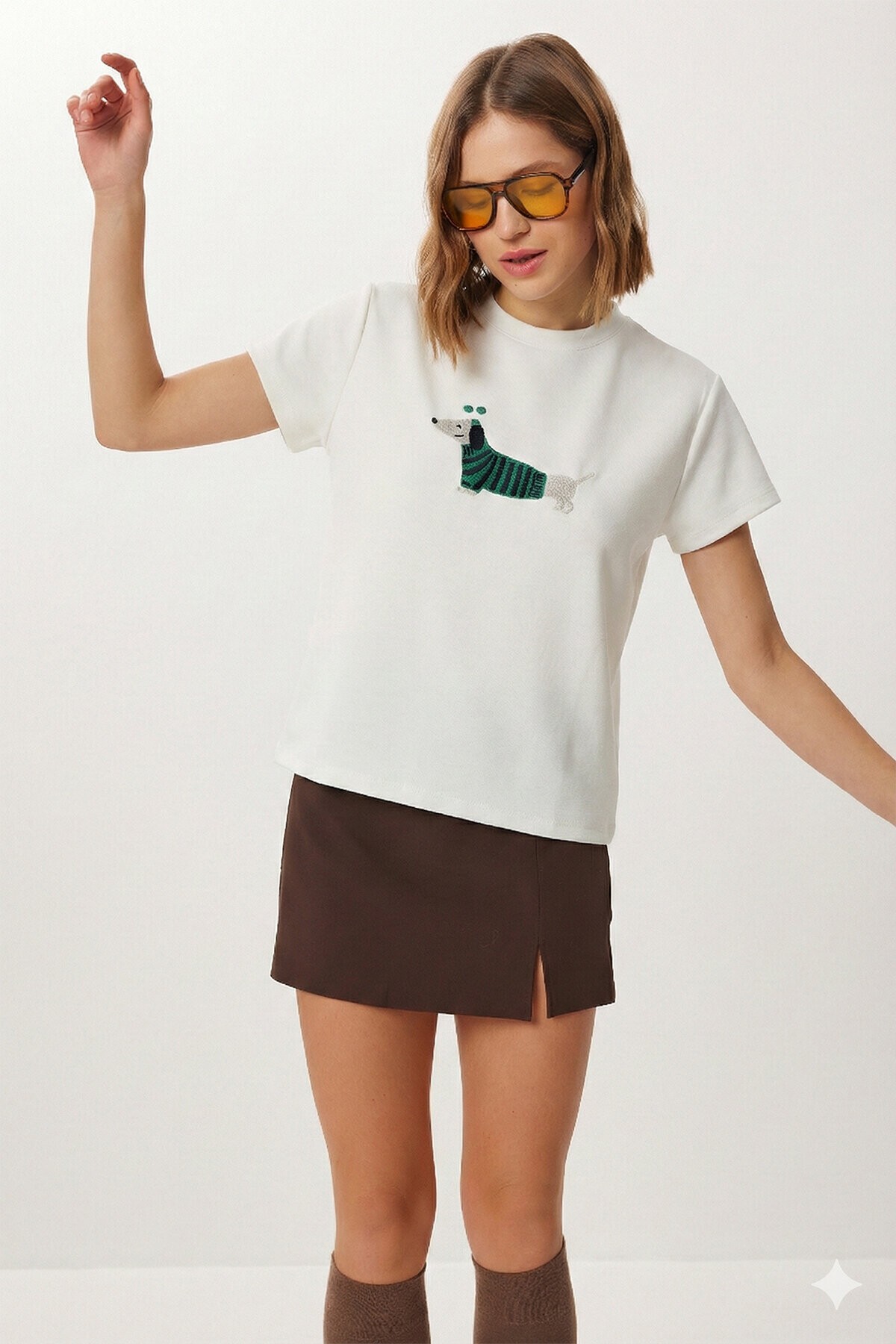 Armalı Nakışlı Pamuklu Örme T-shirt BEYAZ LCR0115