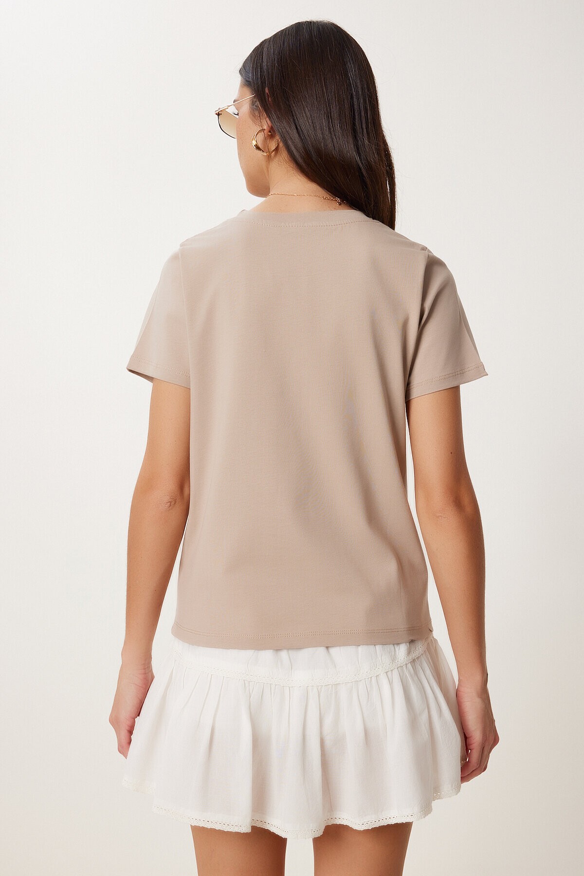 Çiçek Nakış İşlemeli Örme T-shirt BEJ LCR0070