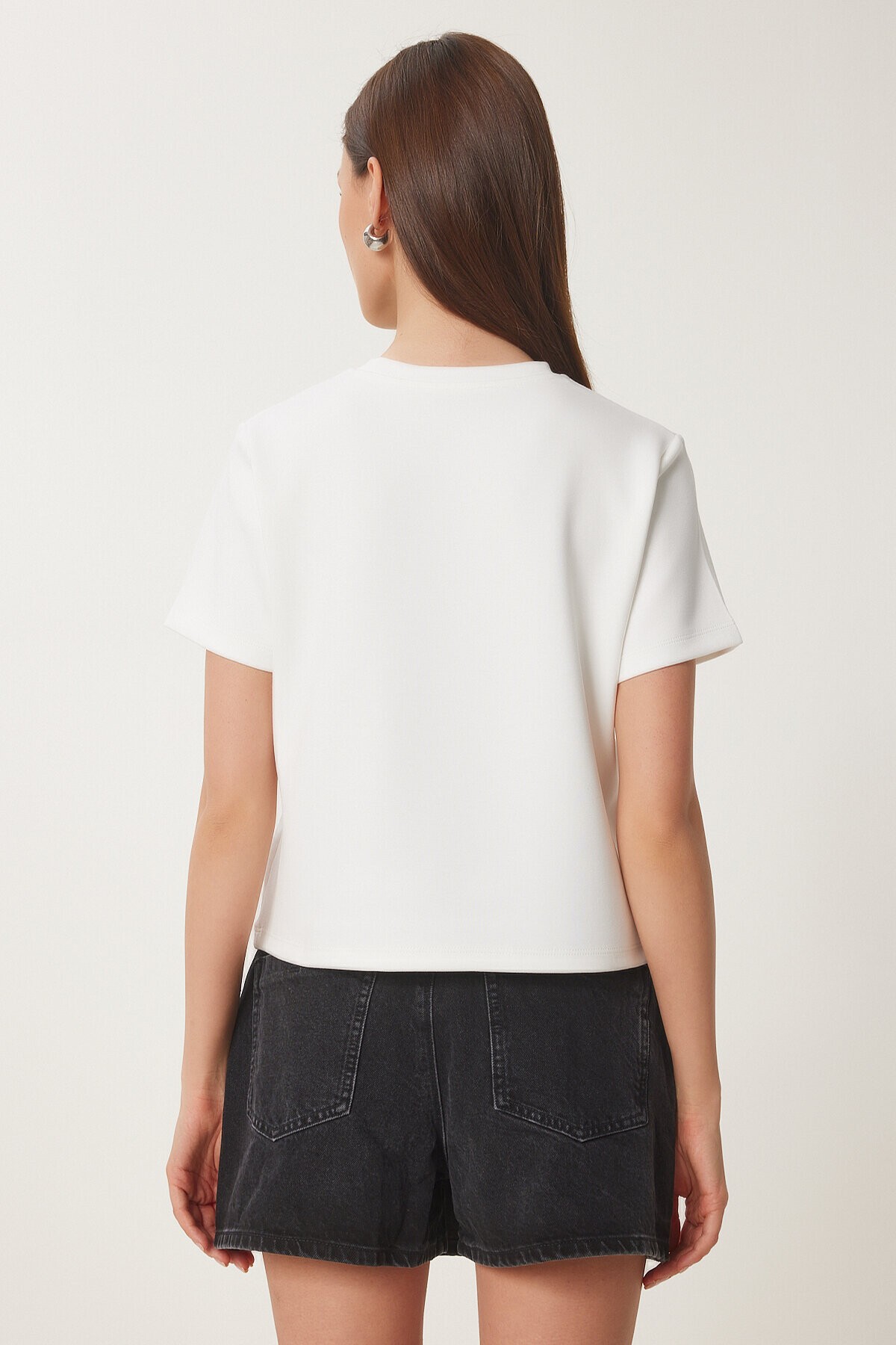 Güpür Fiyonk Nakışlı Örme T-shirt KEMİK LCR0065