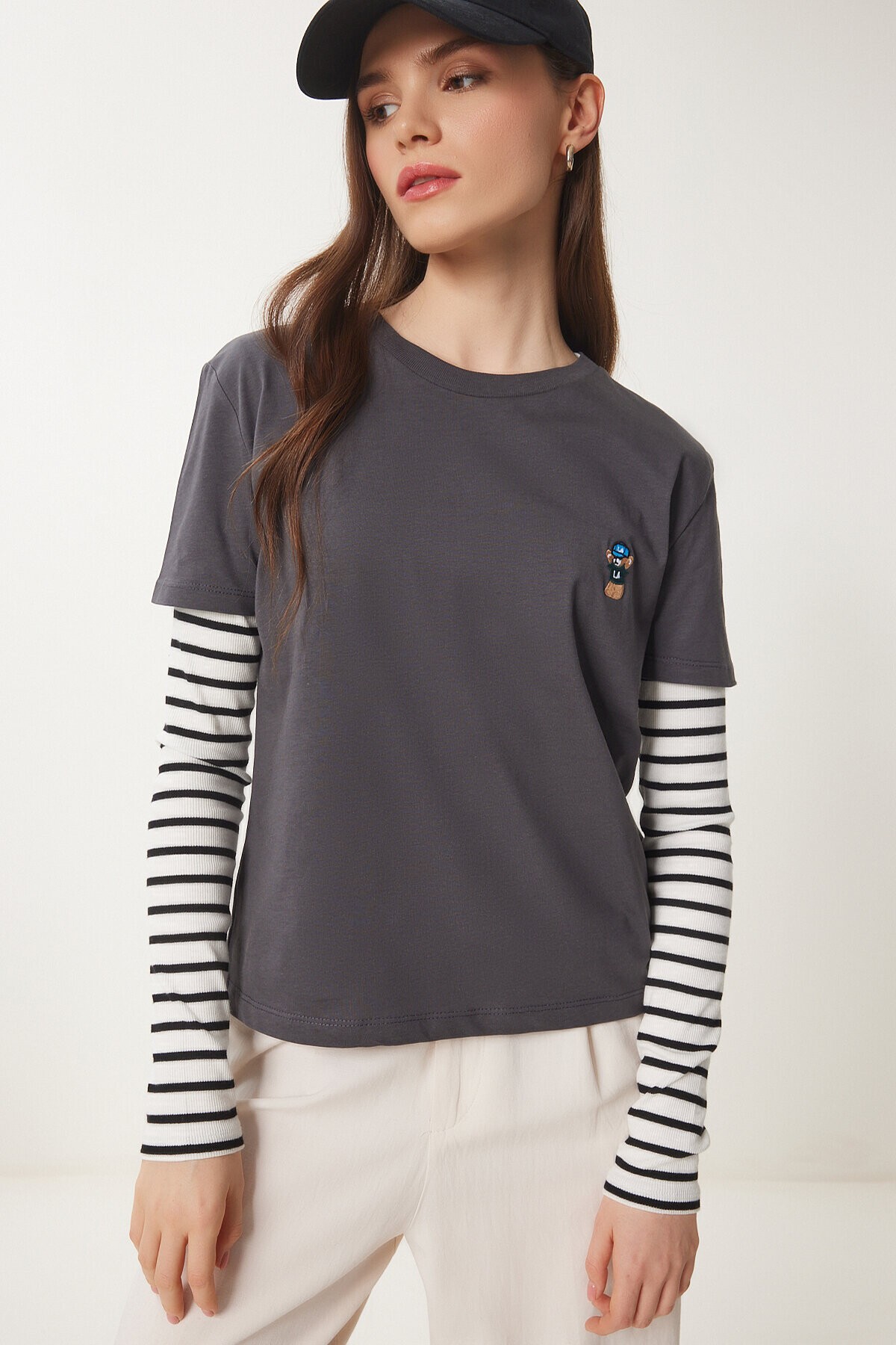 Ayıcık İşlemeli Pamuklu Örme T-shirt ANTRASİT LCR0029