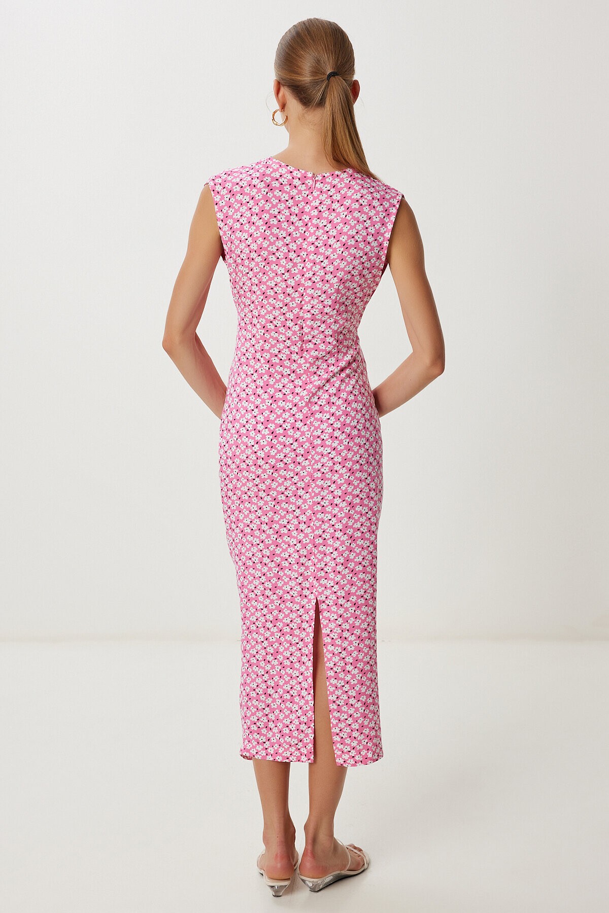 Desenli Cut Out Detaylı Viskon Elbise PEMBE BEYAZ LDP0073