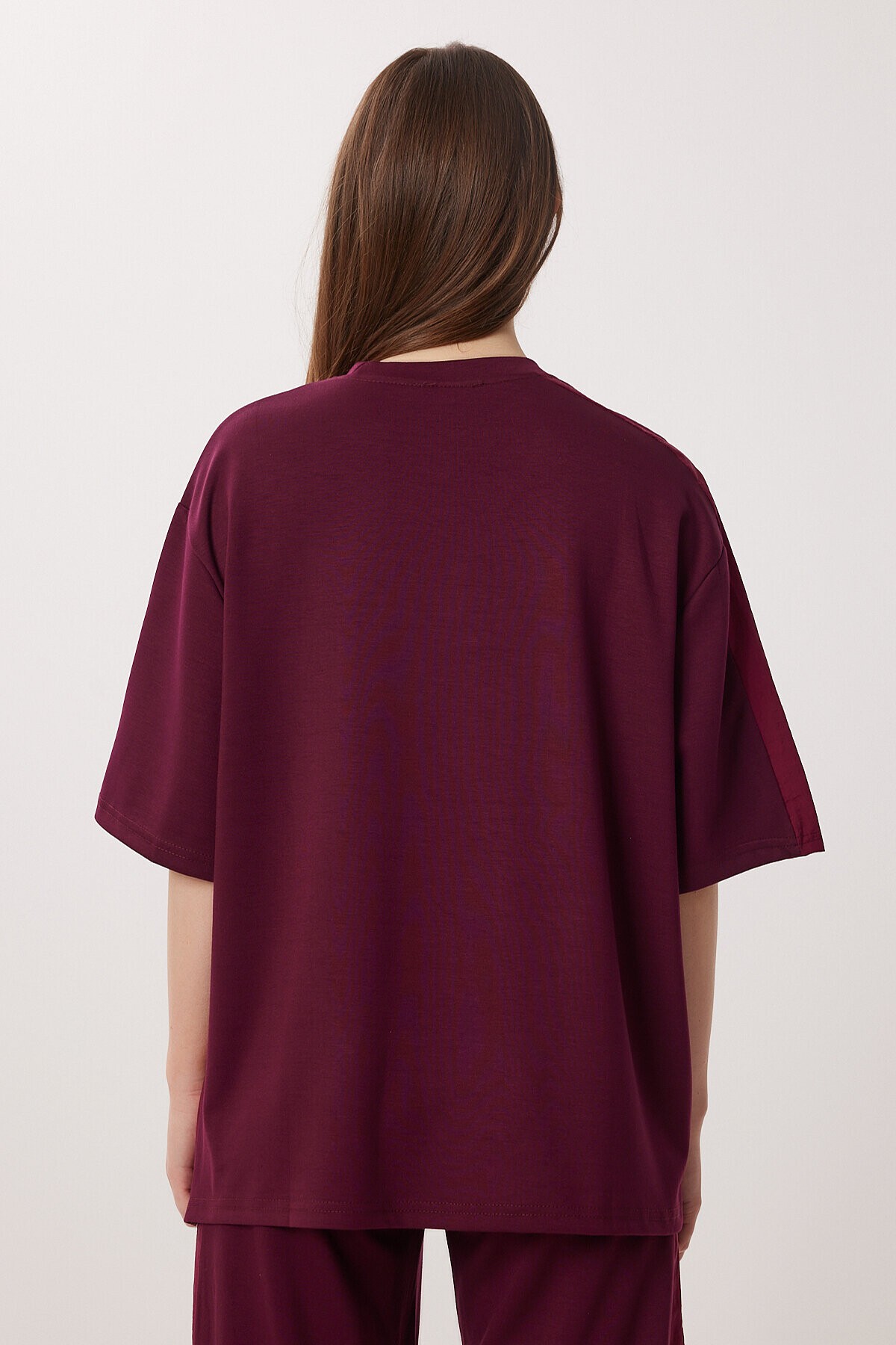Oversize Yırtmaçlı Paraşüt Garnili Modal Takım MÜRDÜM LBY0043