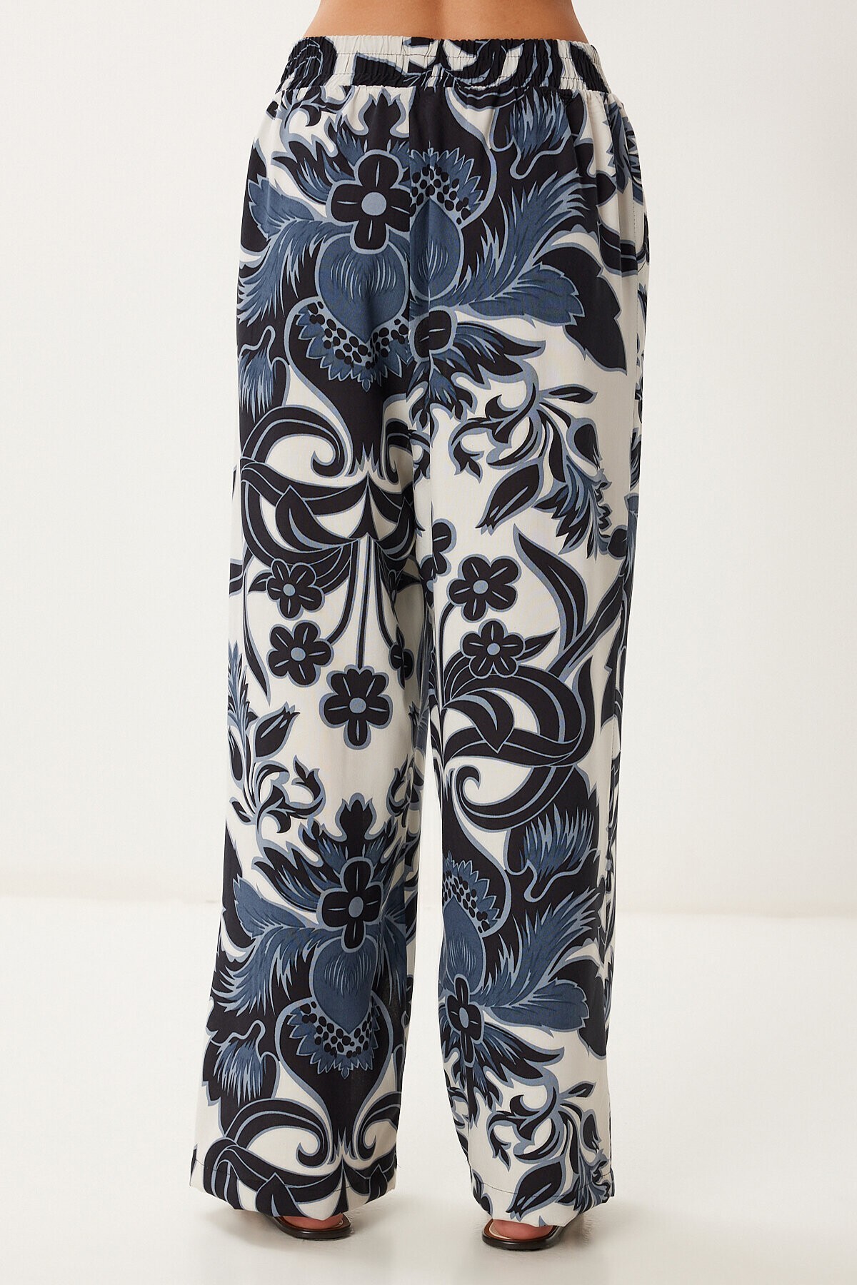 Desenli Yazlık Viskon Kimono Pantolon Takım FÜME KEMİK LJE0003