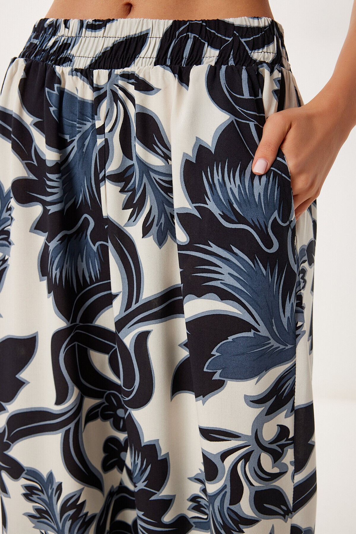Desenli Yazlık Viskon Kimono Pantolon Takım FÜME KEMİK LJE0003