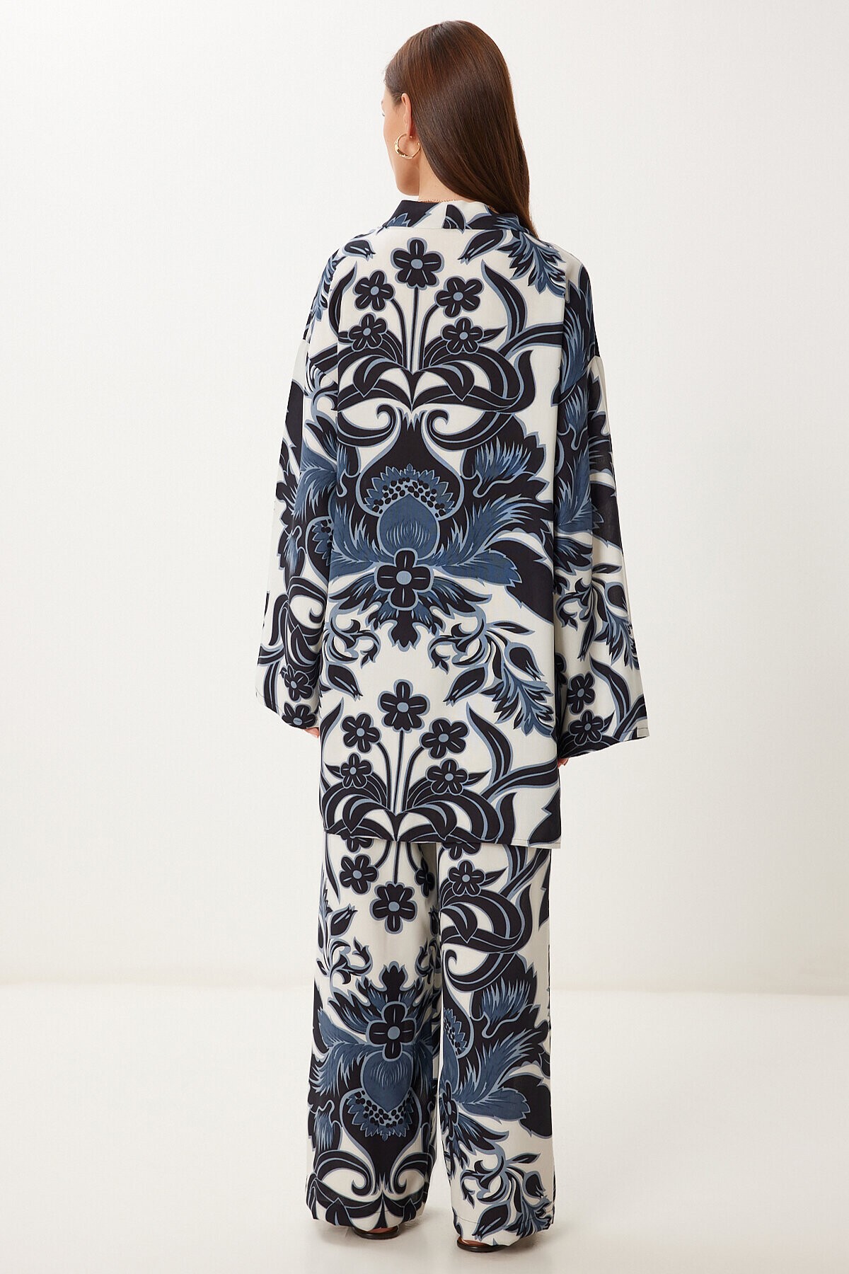Desenli Yazlık Viskon Kimono Pantolon Takım FÜME KEMİK LJE0003
