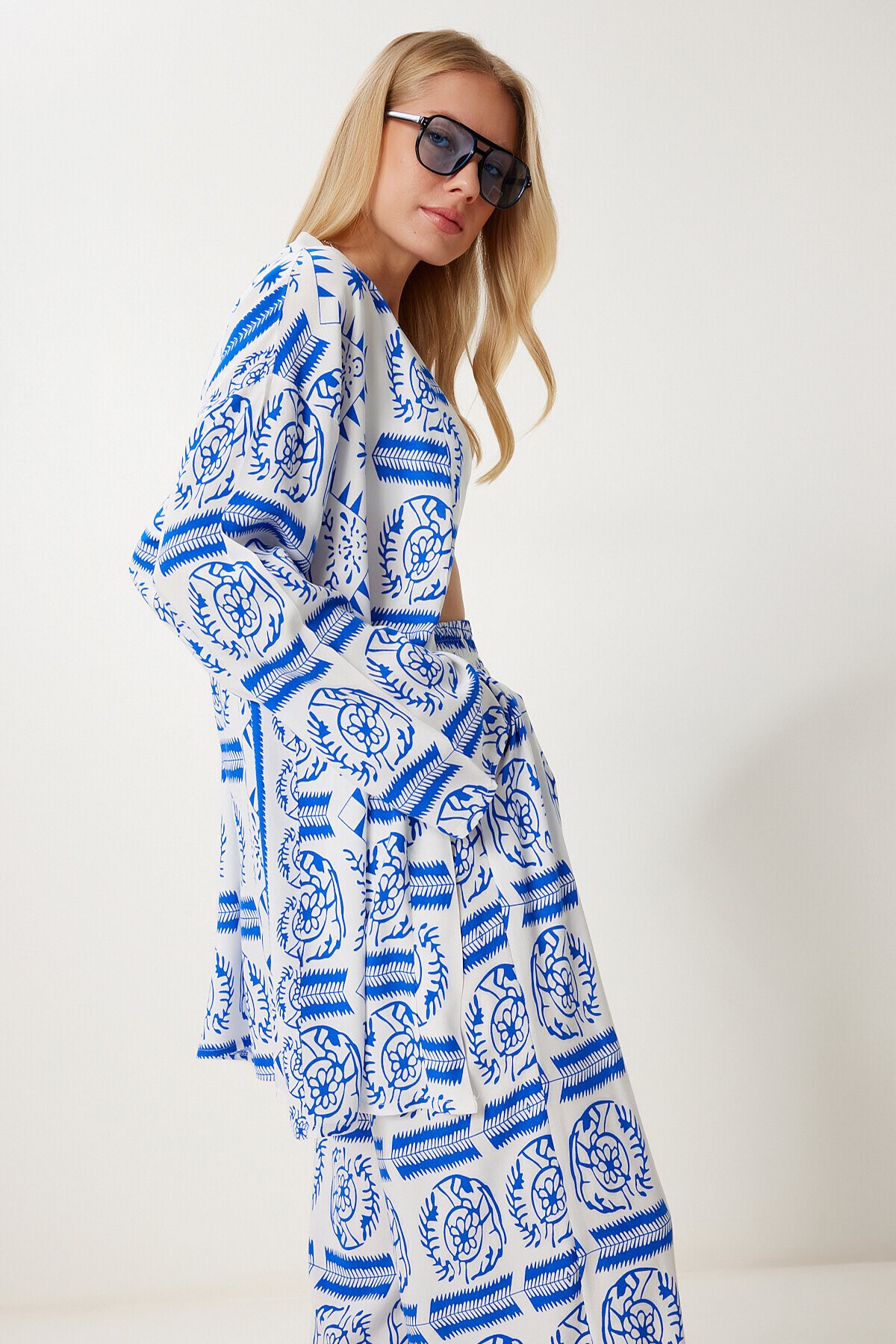 Desenli Yazlık Viskon Kimono Pantolon Takım MAVİ BEYAZ LJE0003