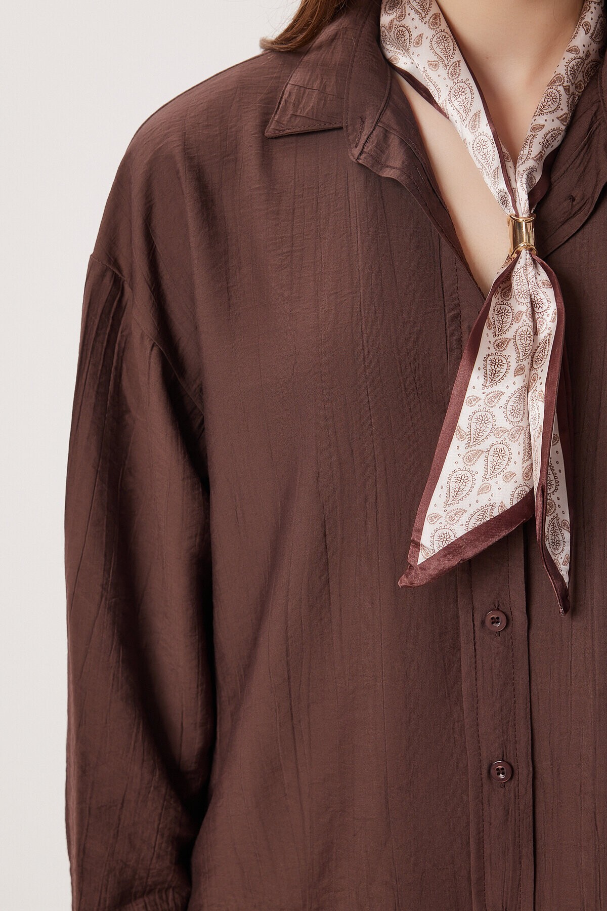 Fular Detaylı Oversize Dokuma Gömlek KAHVERENGİ LDZ0061