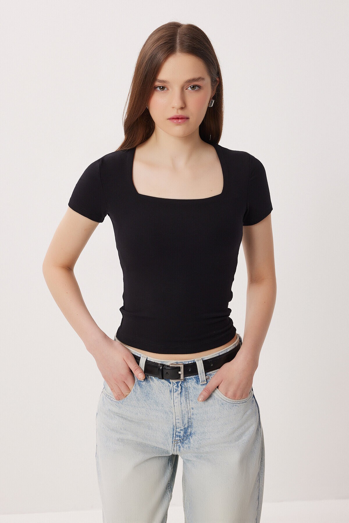 Kare Yaka Basic Örme T-shirt SİYAH LDZ0060