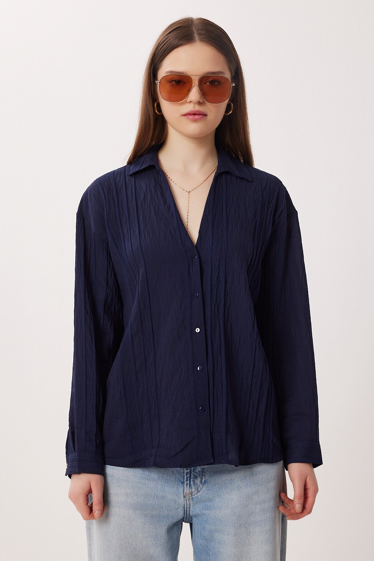 Oversize İşlemeli Dokuma Gömlek LACİVERT LDZ0062