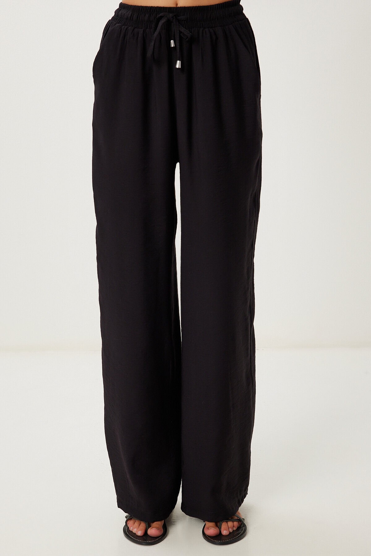 Askılı Dokuma Bluz Pantolon Takım SİYAH LMC0064