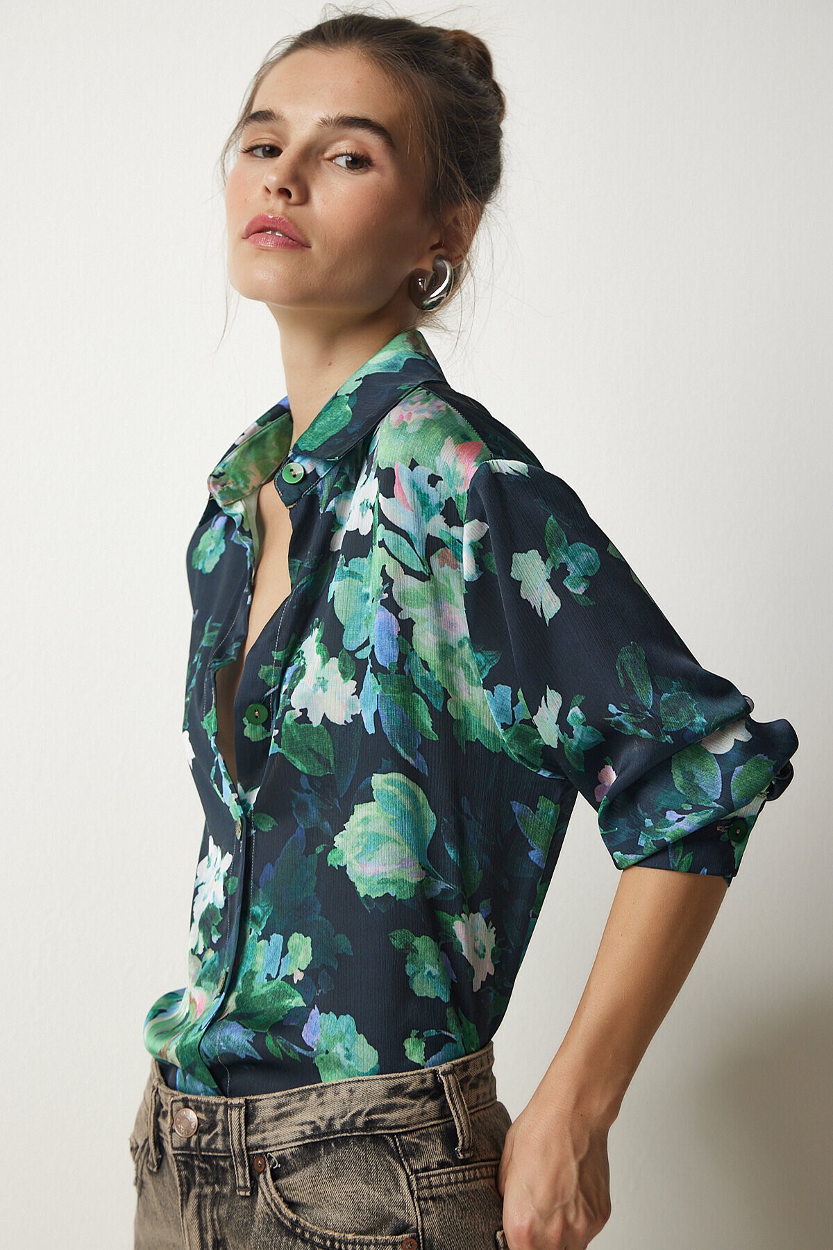 Desenli Dökümlü Gömlek SİYAH YEŞİL LOH0011