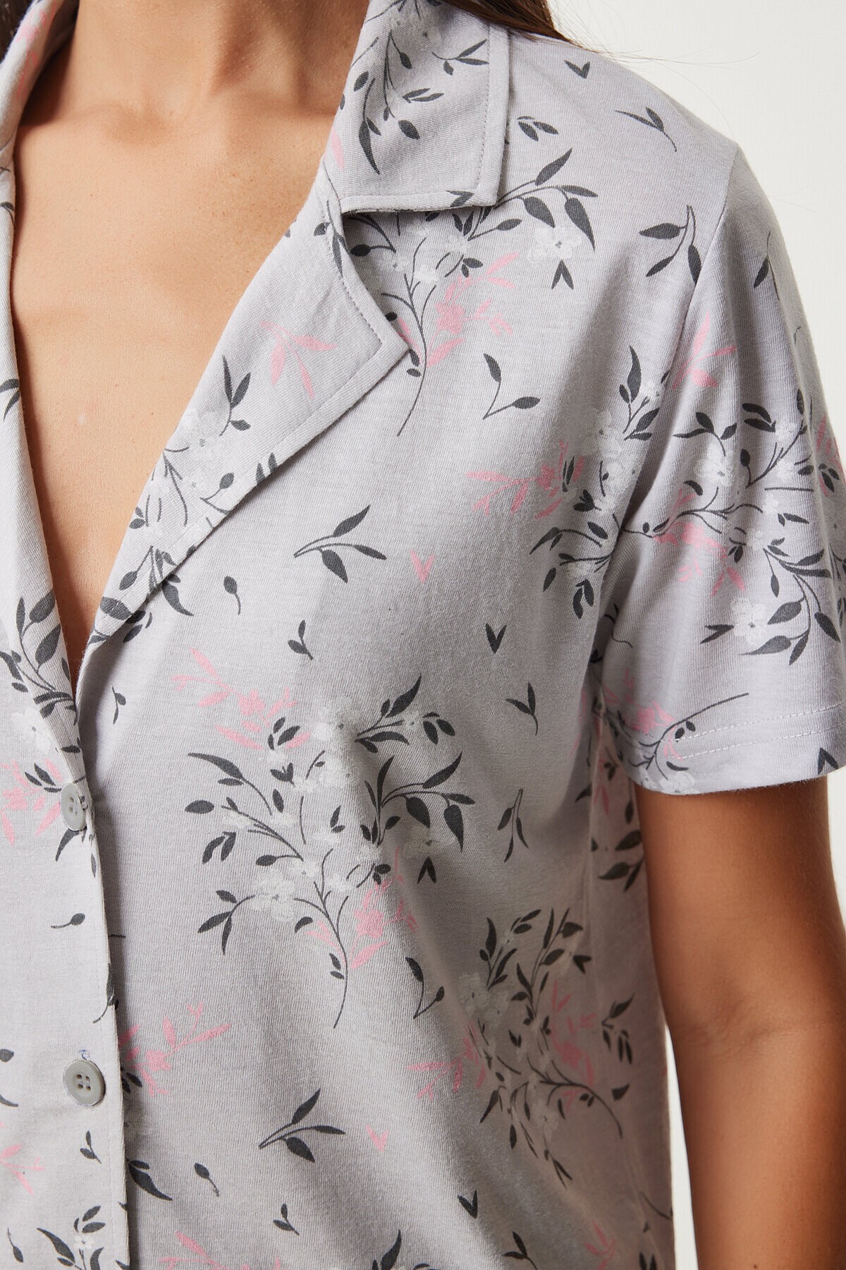 Desenli Gömlek Pantolon Pijama Takımı GRİ LEC0002