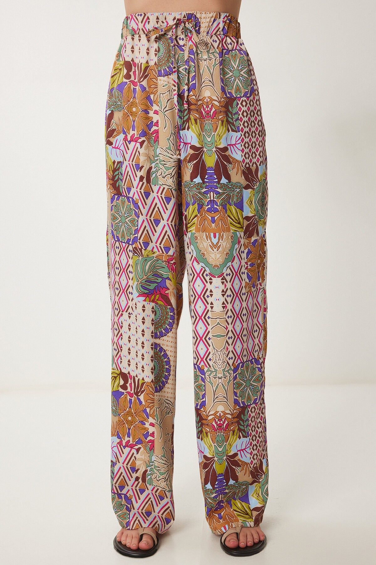 Desenli Saten Crop Alt Üst Takım KREM PEMBE LDP0041