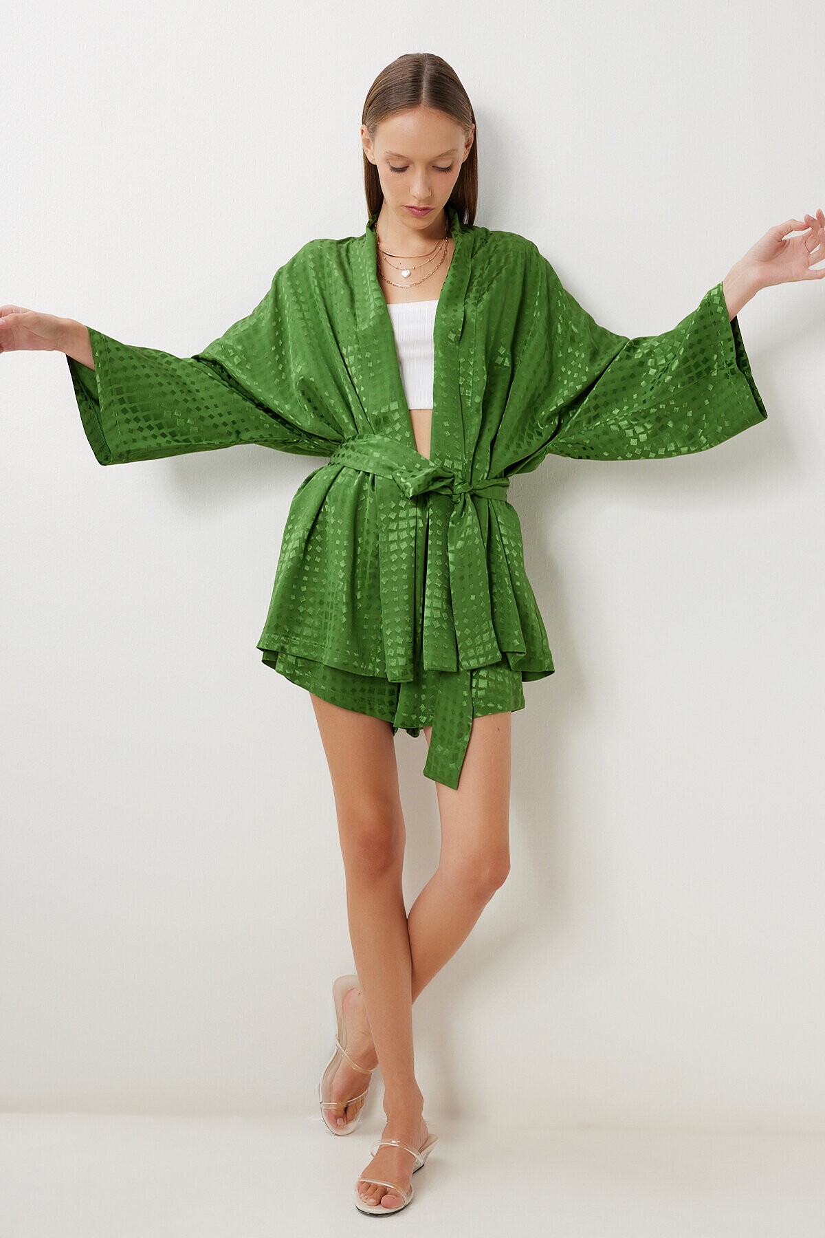 Saten Yüzeyli Kimono Şort Takım YEŞİL LFG0108