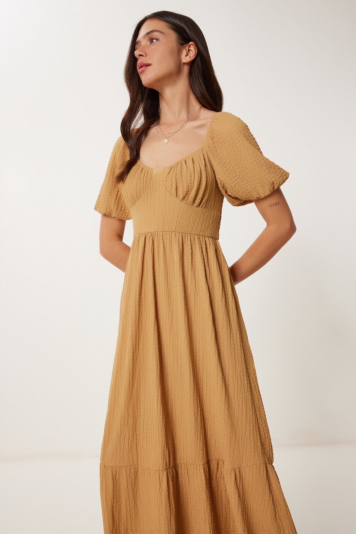 Kalp Yaka Dokulu Yazlık Örme Elbise CAMEL LUB0010