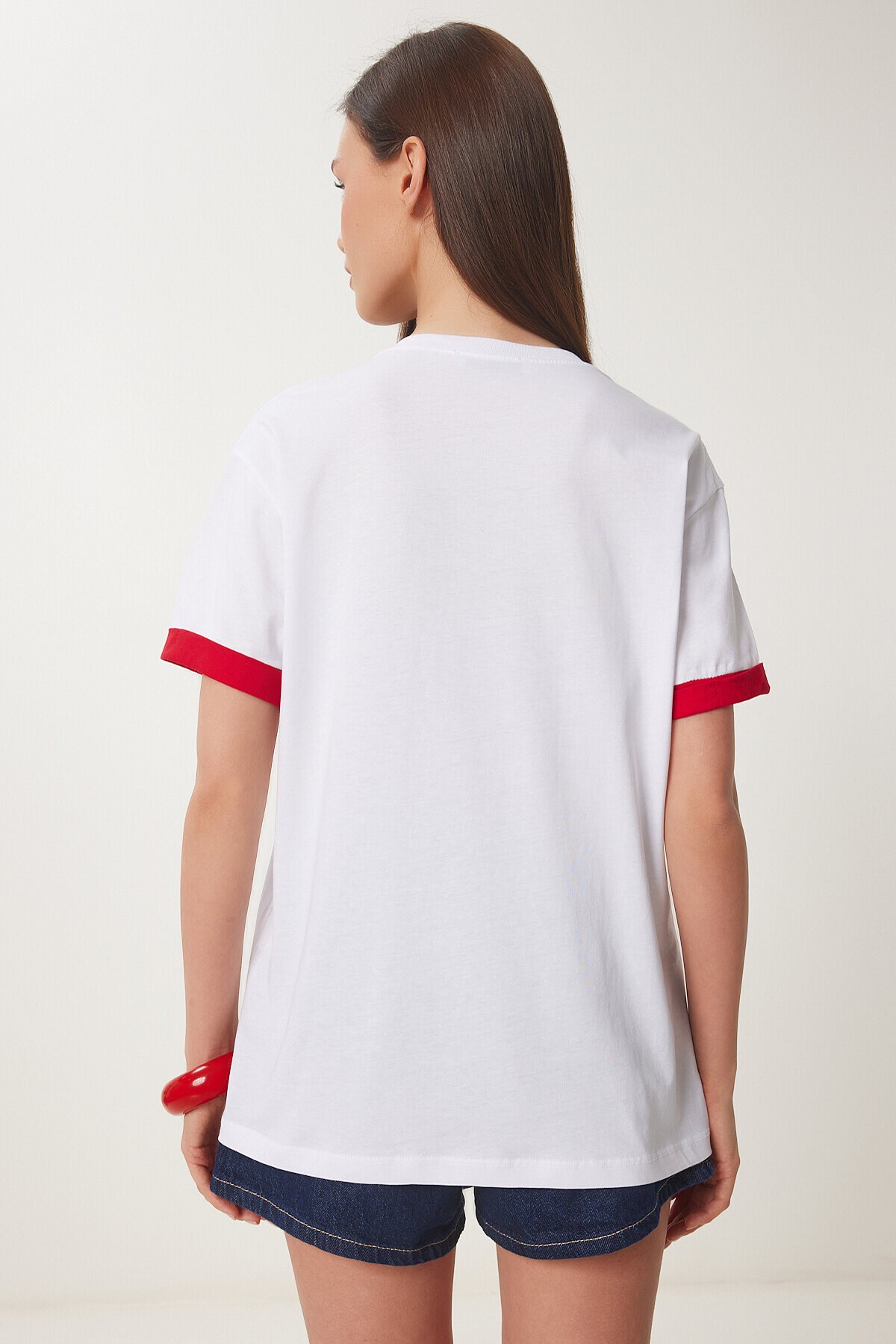 Boncuklu Nakış İşlemeli Örme T-shirt BEYAZ LWE0002