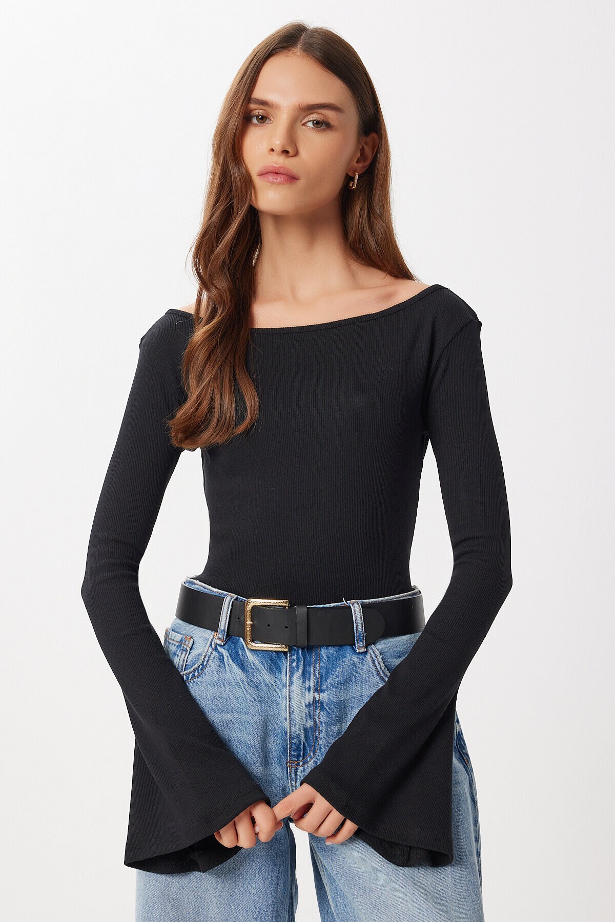 Çan kollu Saran Basic Örme Bluz SİYAH LEN0040
