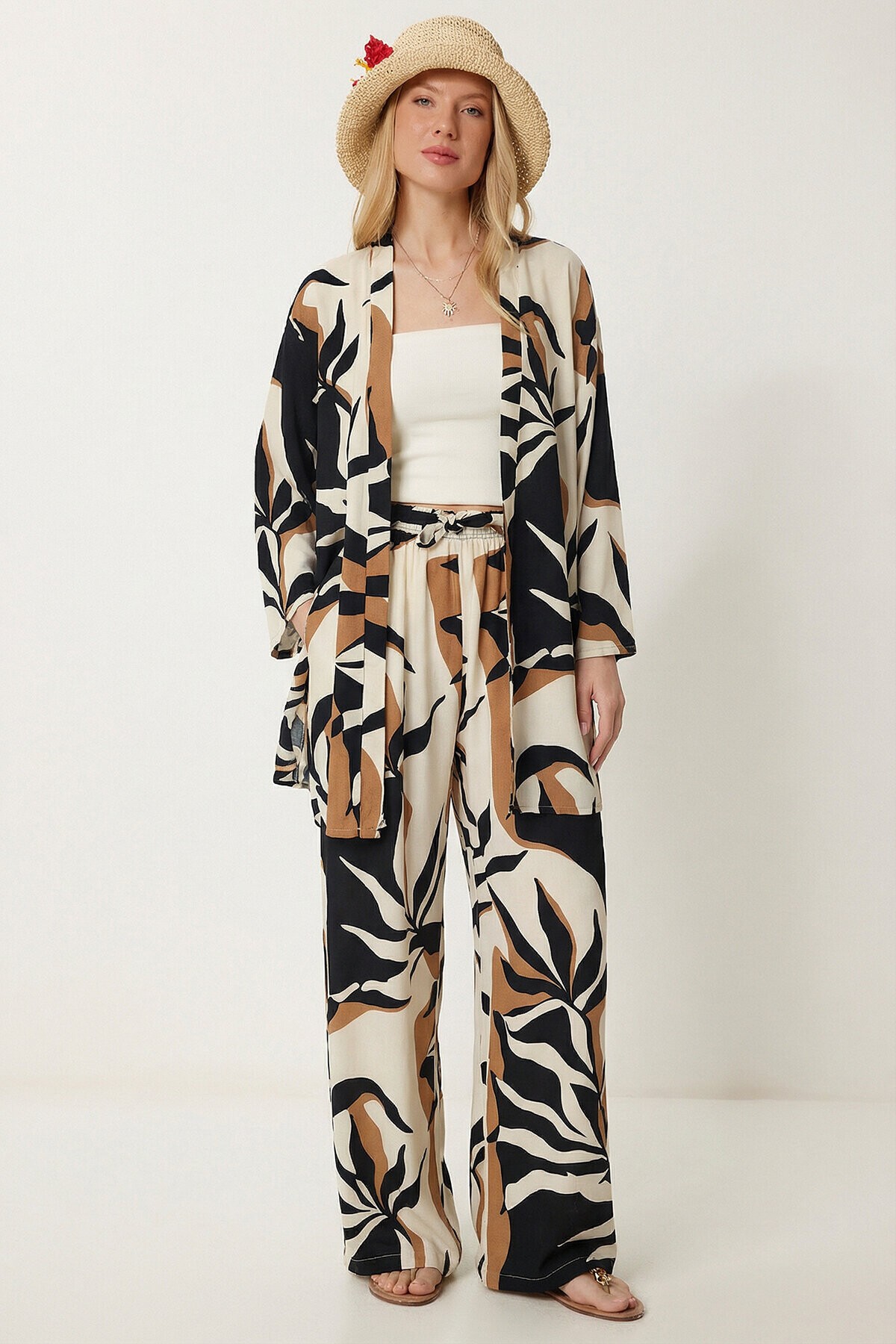 Desenli Yazlık Viskon Kimono Pantolon Takım KREM LACİVERT LRN0013