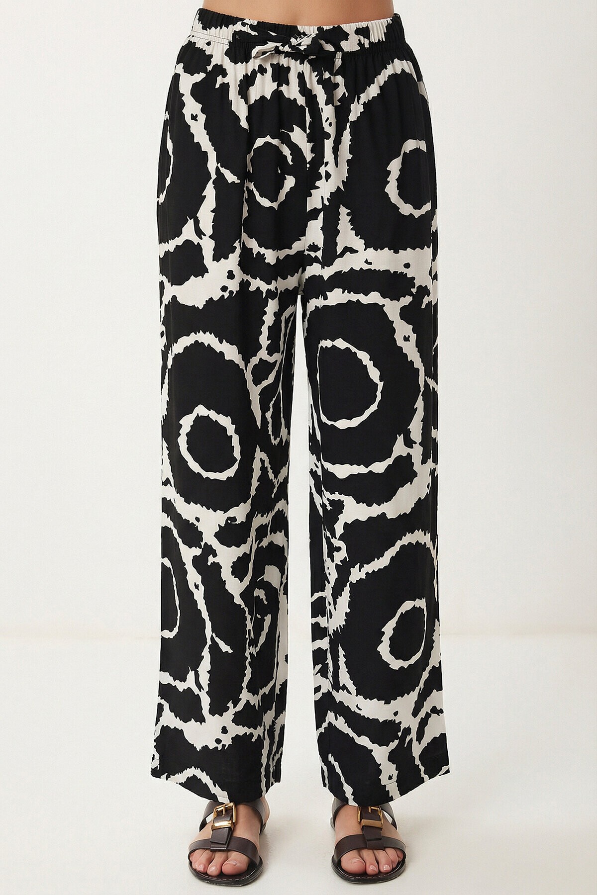 Desenli Yazlık Viskon Kimono Pantolon Takım SİYAH BEYAZ LRN0013