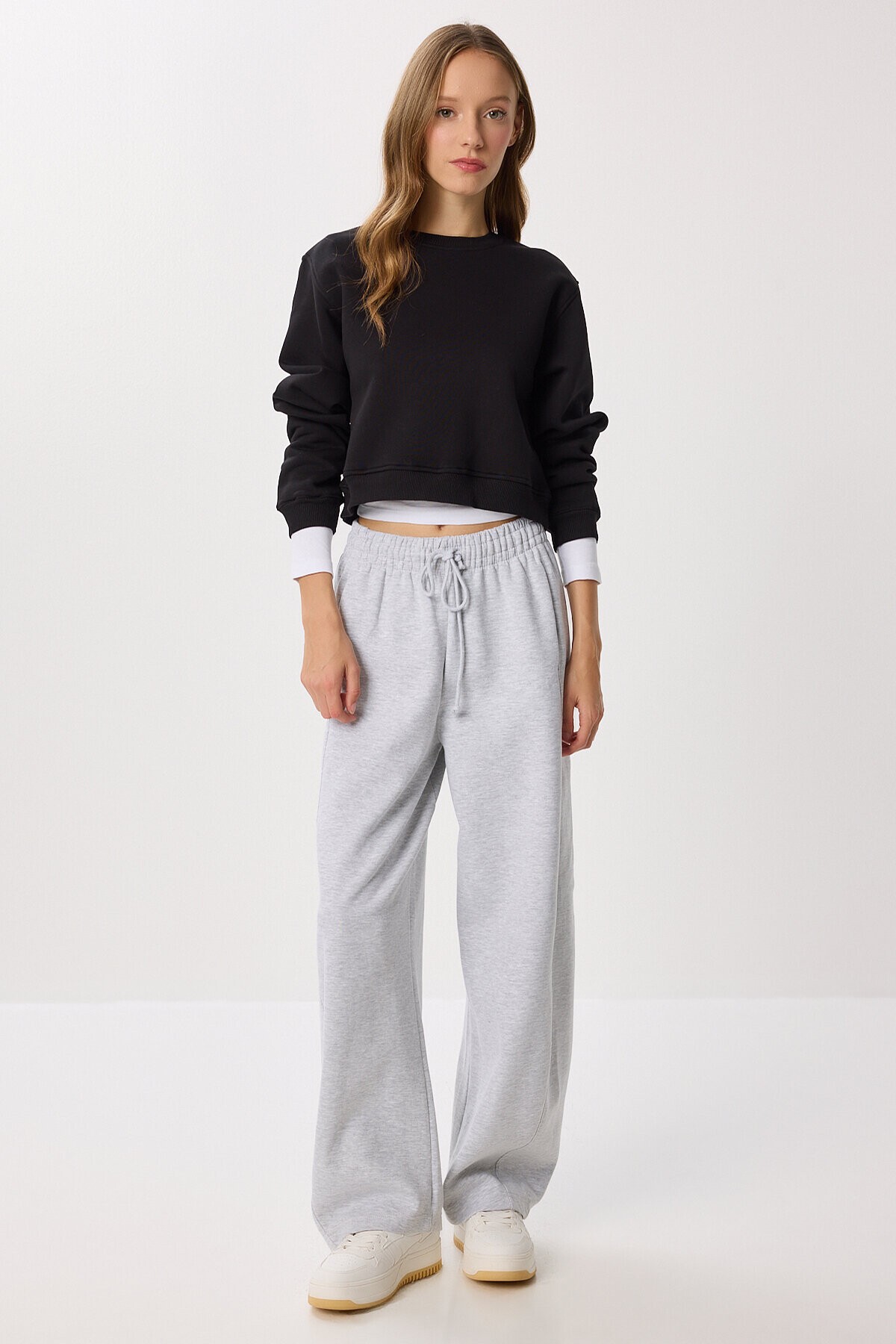 Şardonlu Crop Sweatshirt SİYAH LUB0043
