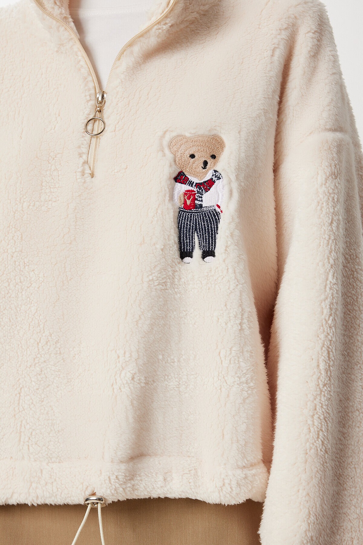 Ayıcık İşlemeli Fermuarlı Peluş Sweatshirt KEMİK LZH0014