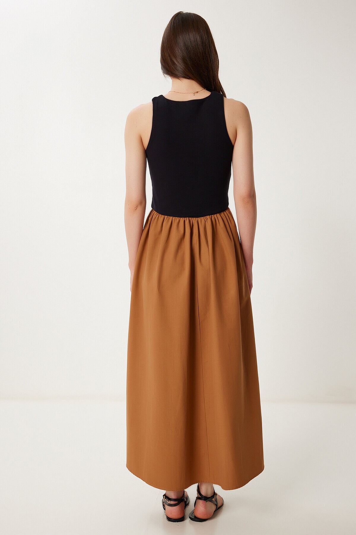 Örme Üstlü Poplin Etekli Yazlık Elbise SİYAH CAMEL LUS0140
