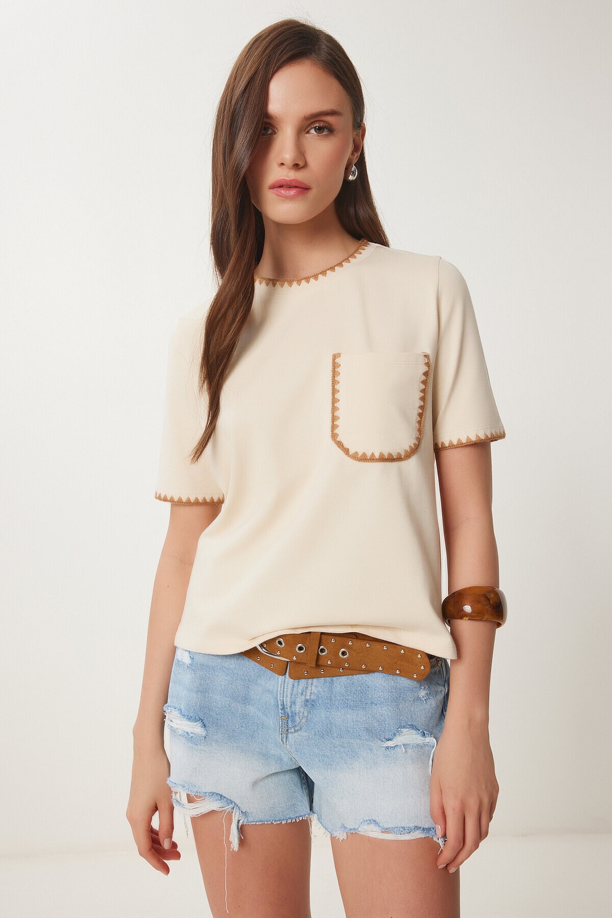 Kontrast Şertili Örme T-shirt KREM LTP0013