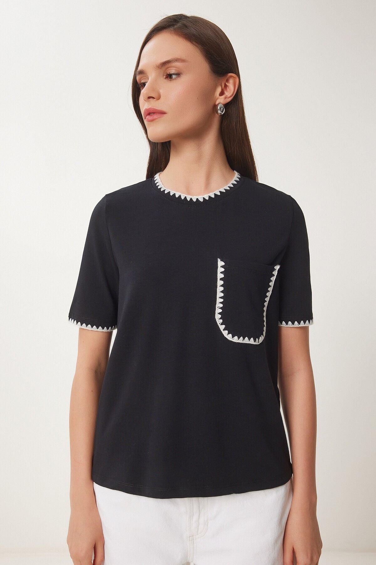 Kontrast Şertili Örme T-shirt SİYAH LTP0013