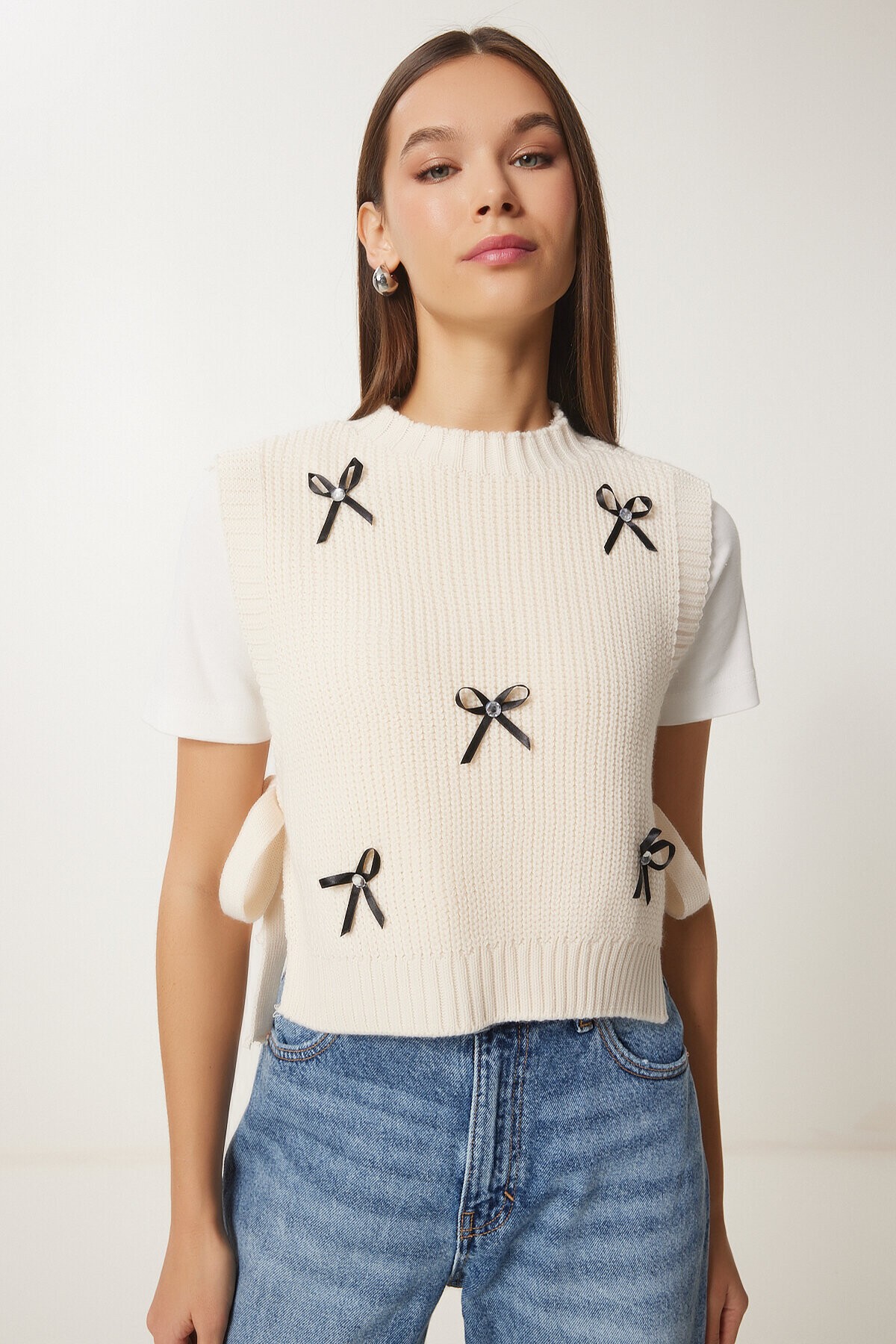 Fiyonklu Bağlamalı Crop Triko Süveter KREM LMT0025