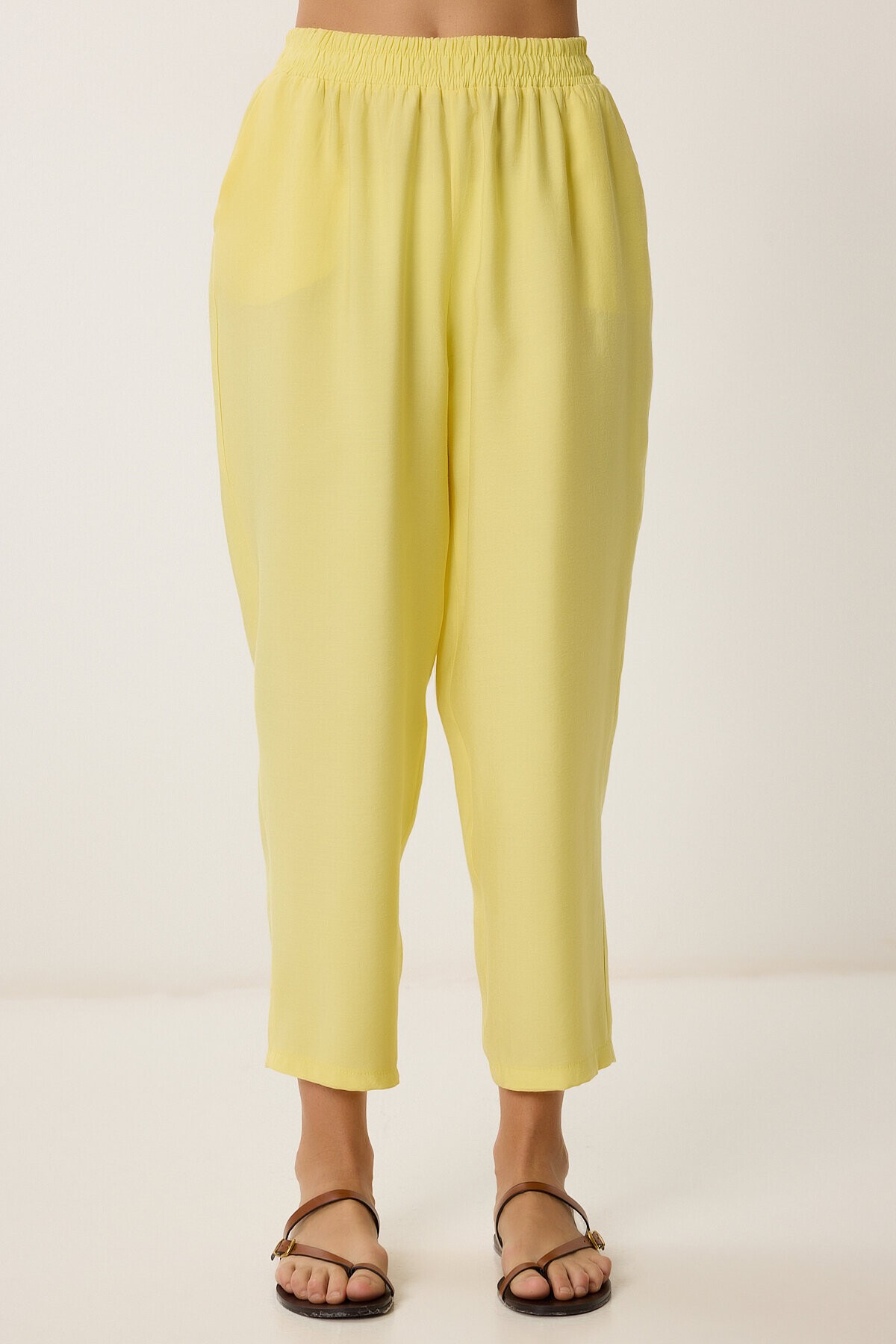 Kolsuz Bluz Pantolon Takım SARI LMC0058