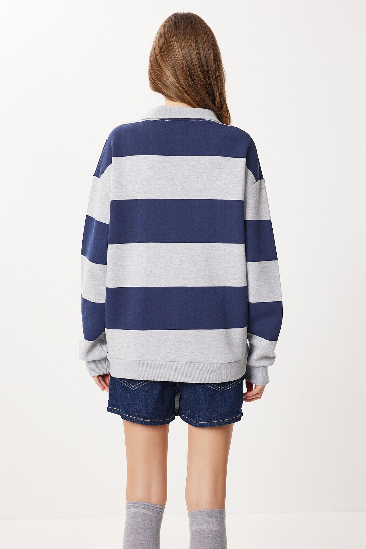 Çizgili Baskılı Polo Yaka Şardonlu Örme Sweatshirt GRİ LACİVERT LUB0307
