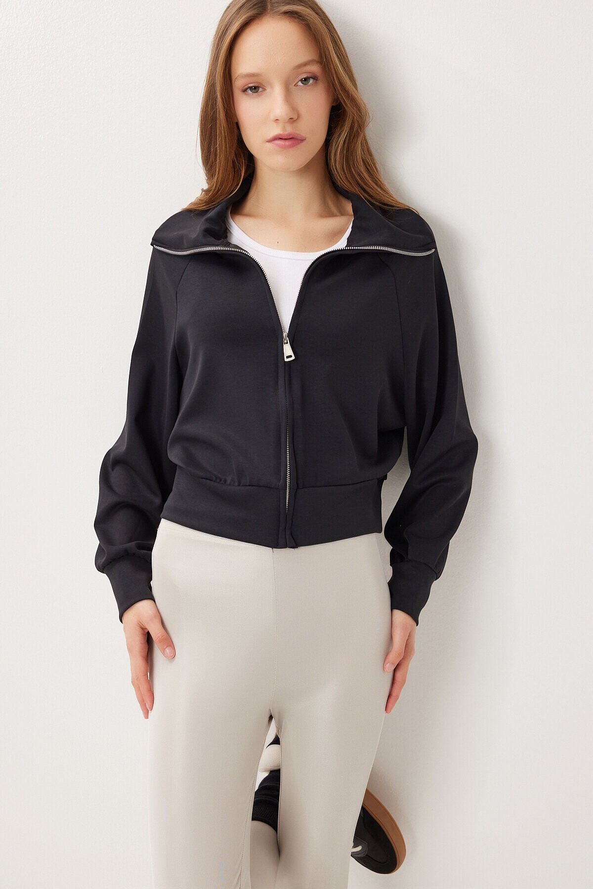 Dik Yaka Fermuarlı Modal Sweatshirt SİYAH LUB0308