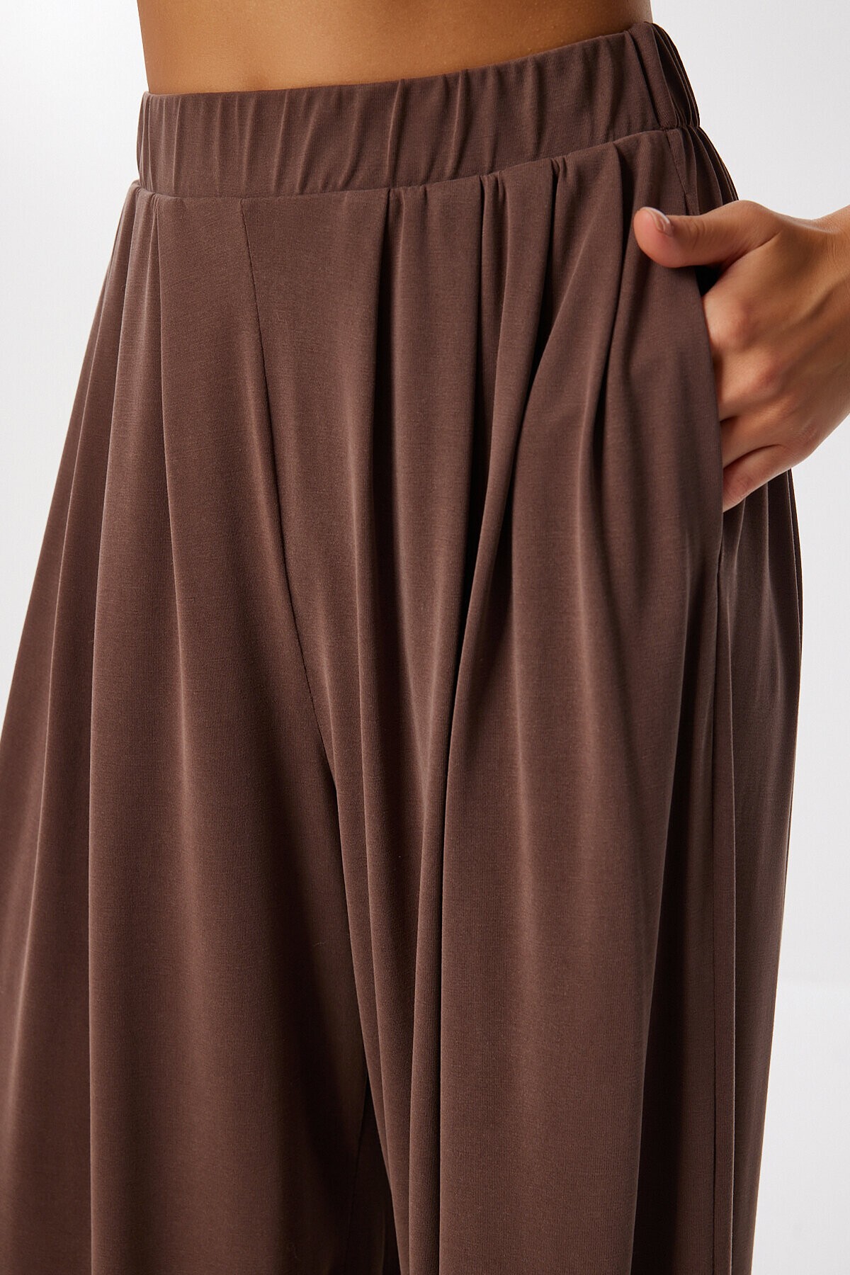 Geniş Paça Dökümlü Modal Pantolon KAHVERENGİ LUB0208
