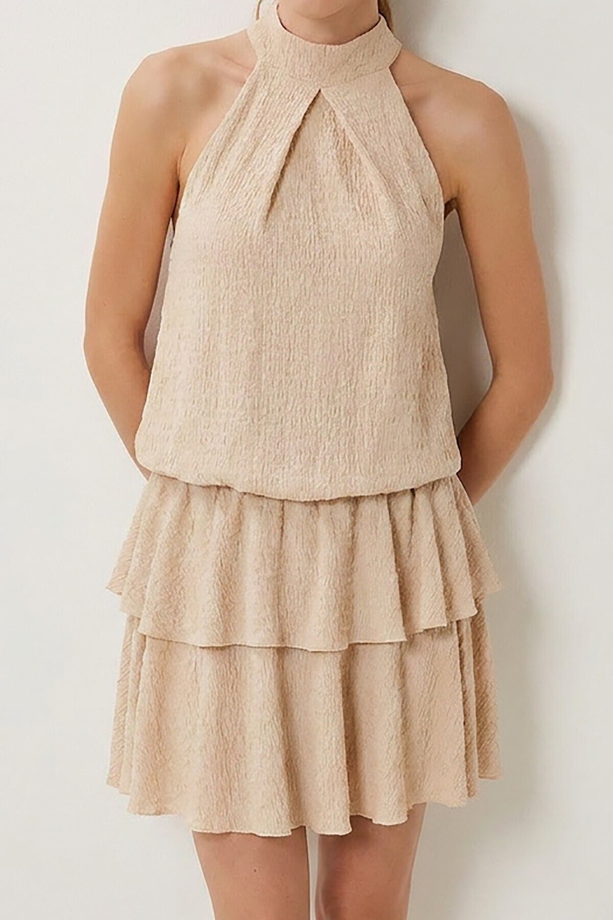 Halter Yaka Katlı Mini Krinkıl Örme Elbise KREM LFW0022