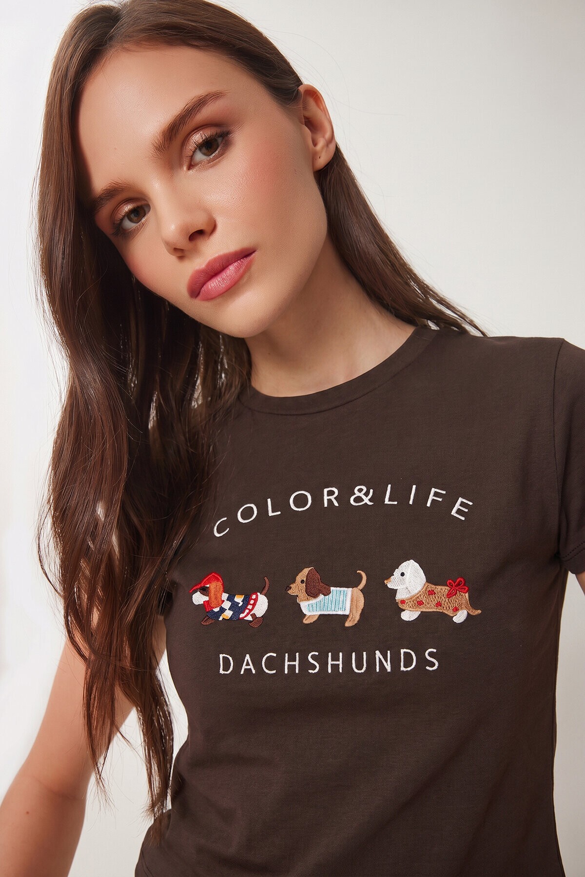 Nakış İşlemeli Pamuklu Örme T-shirt KAHVERENGİ LCR0127