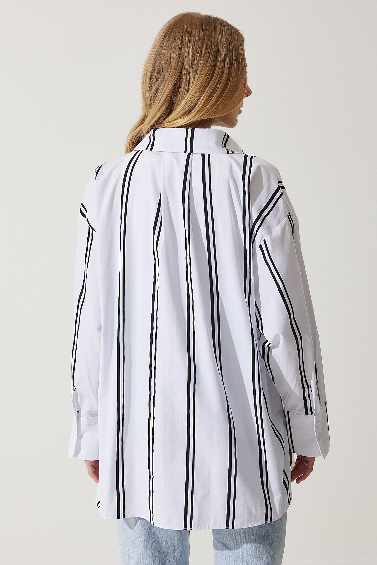 Çizgili Oversize Poplin Gömlek BEYAZ SİYAH LBP0023