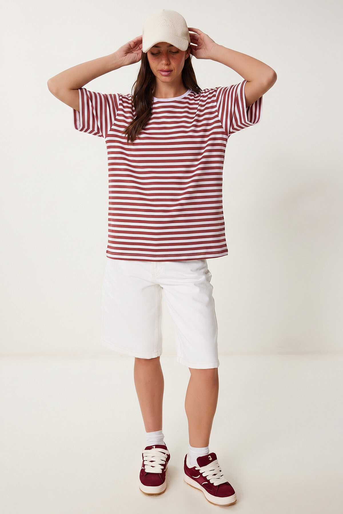 Çizgili Oversize Viskon T-shirt BORDO BEYAZ LRN0041