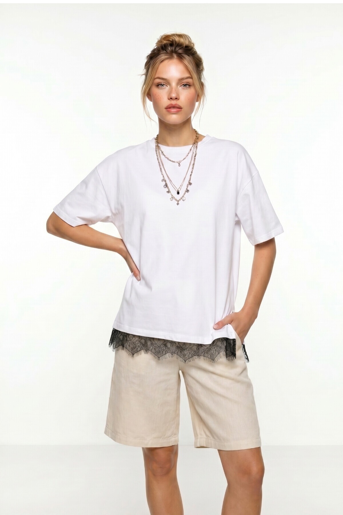 Dantel Detaylı Oversize Örme T-shirt BEYAZ LUB0377