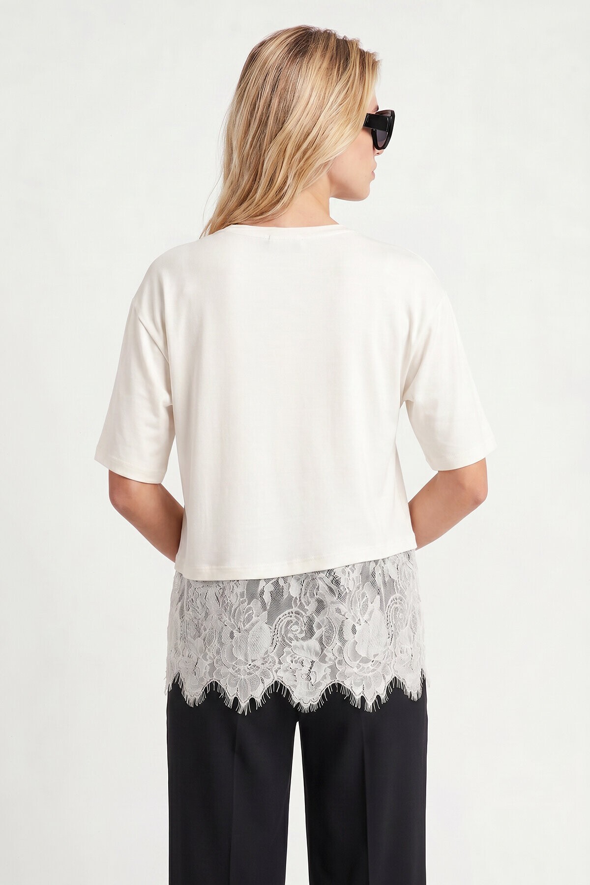 Dantel Detaylı Oversize Örme T-shirt EKRU LRN0056