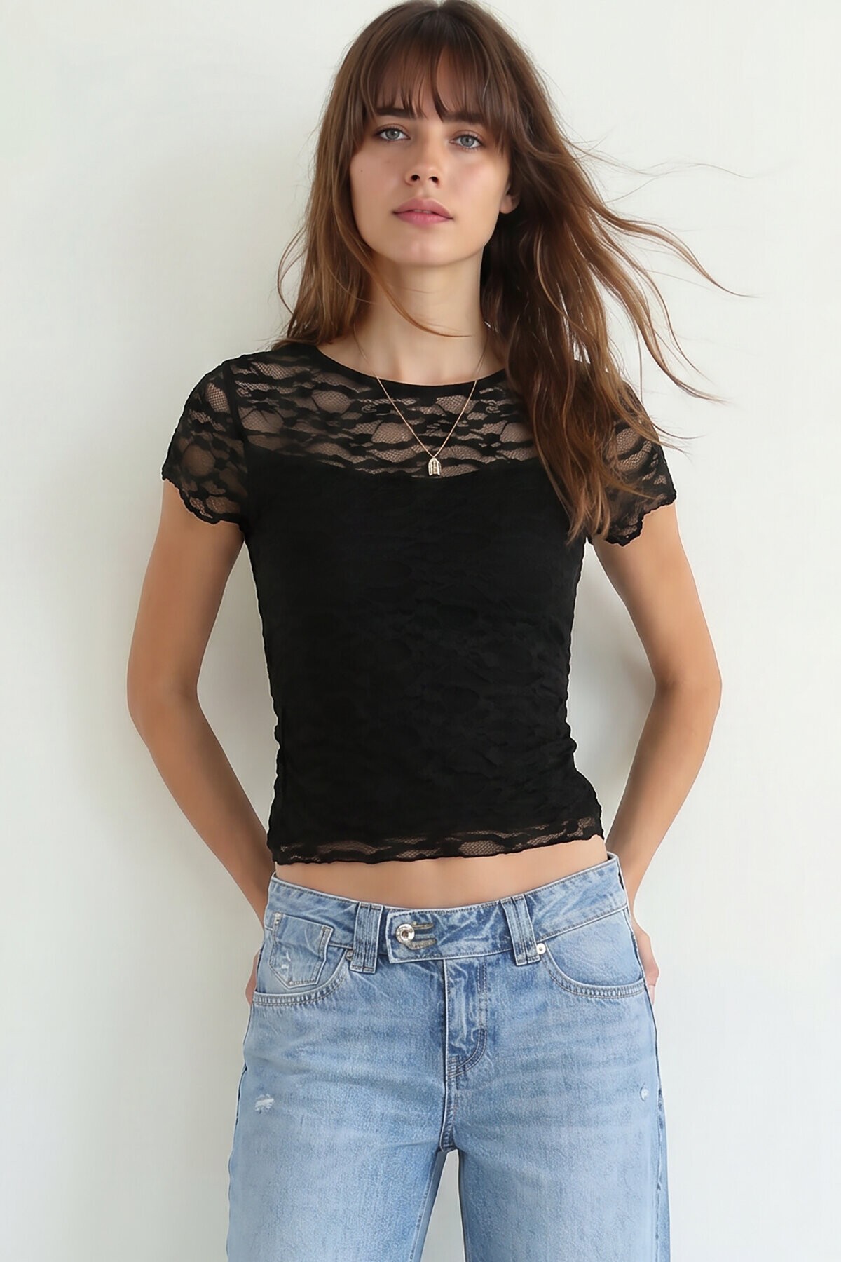 Dantelli Kısa Kollu Bluz SİYAH LUB0349